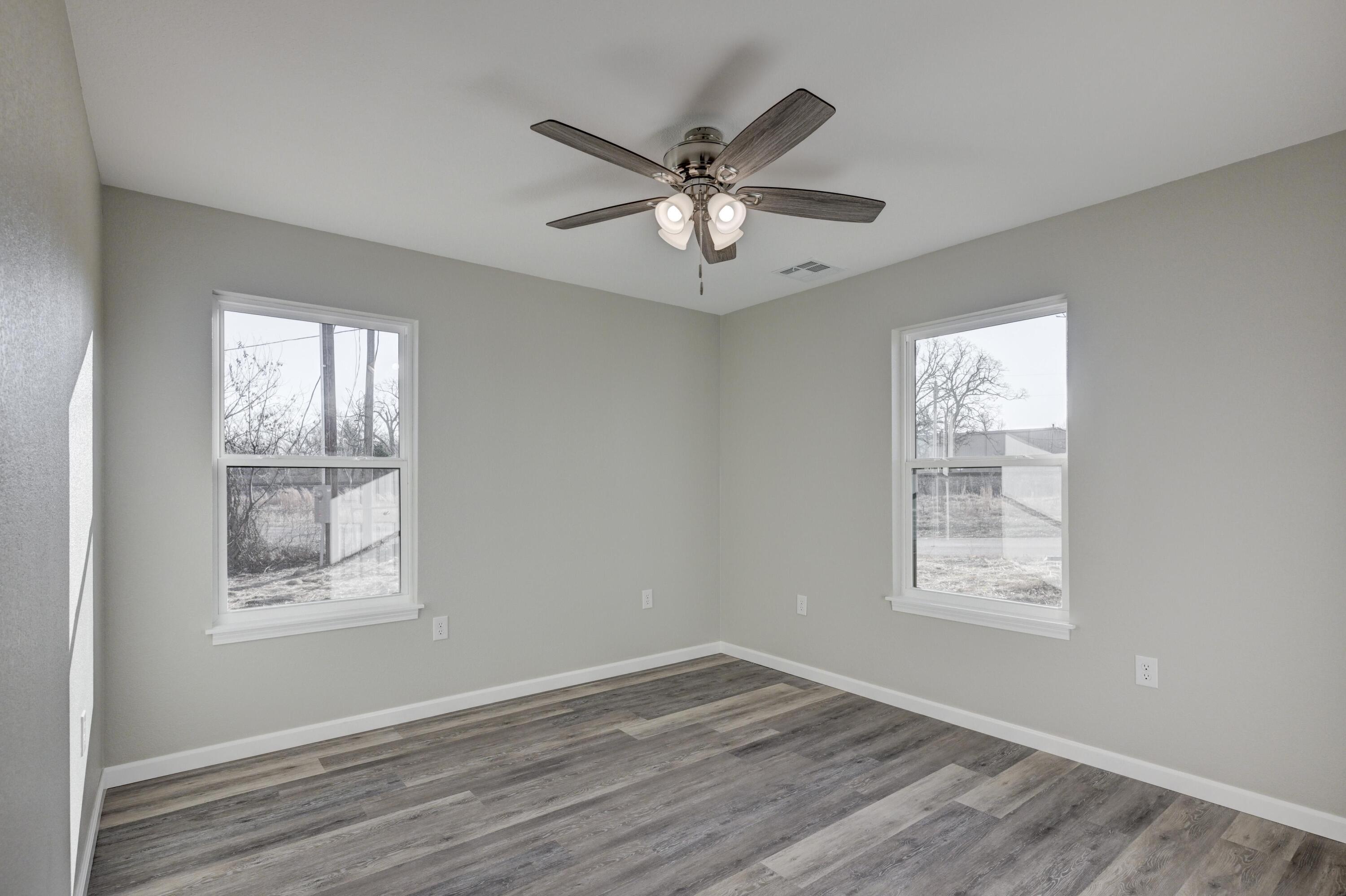 103 Whitmore Street Property Photo 17