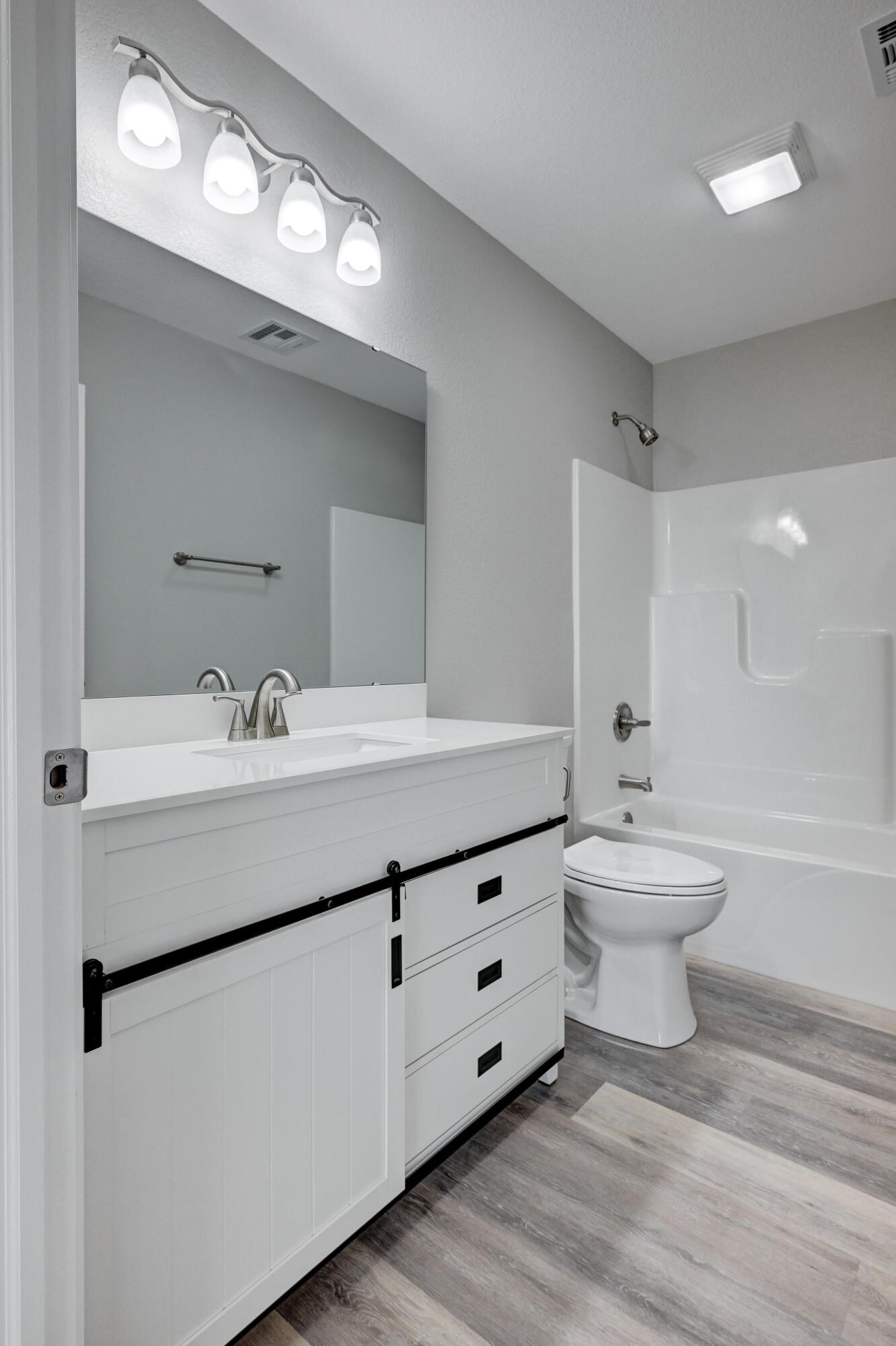 103 Whitmore Street Property Photo 18