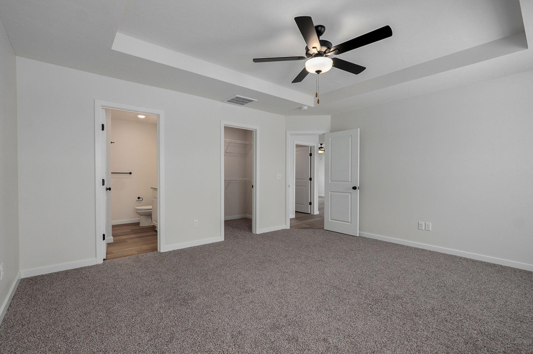 983 North Labrador Avenue Property Photo 17