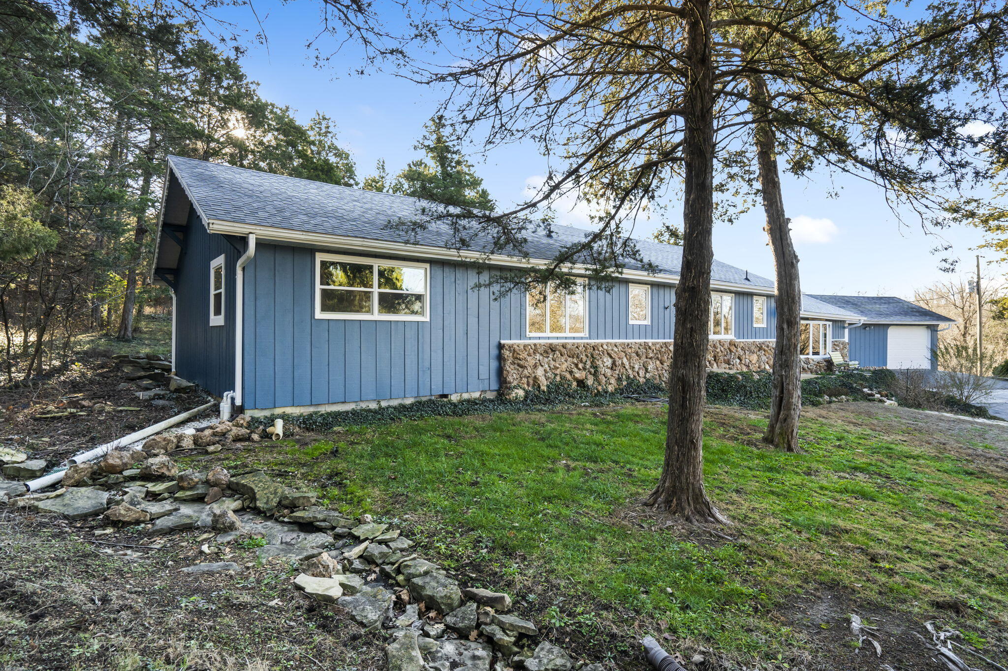 20 Creek Bluff Drive Property Photo 4