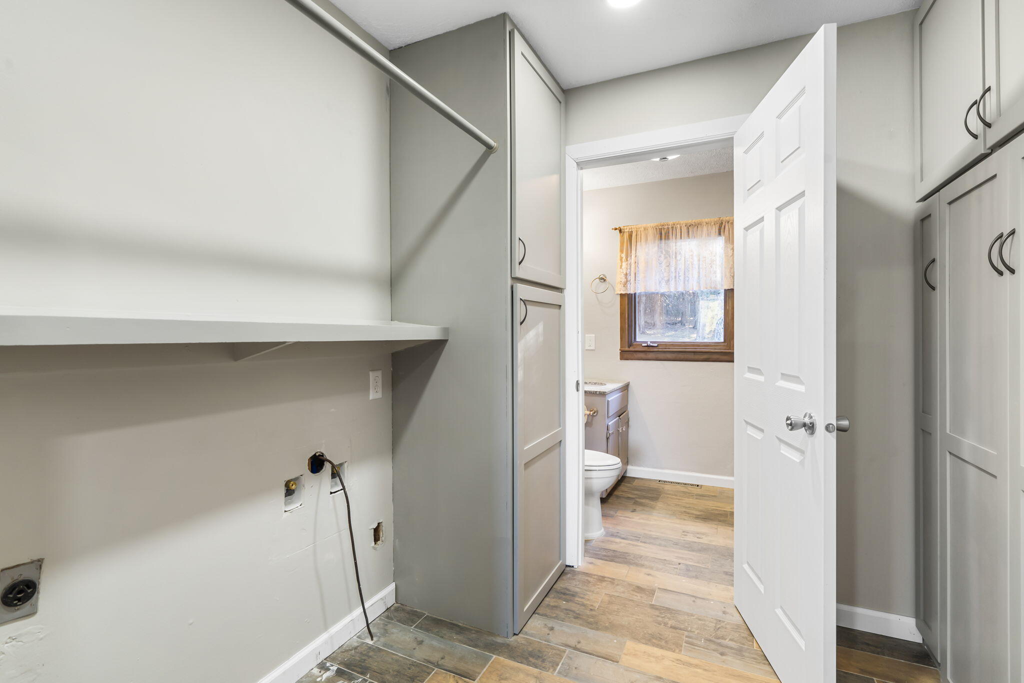 20 Creek Bluff Drive Property Photo 12