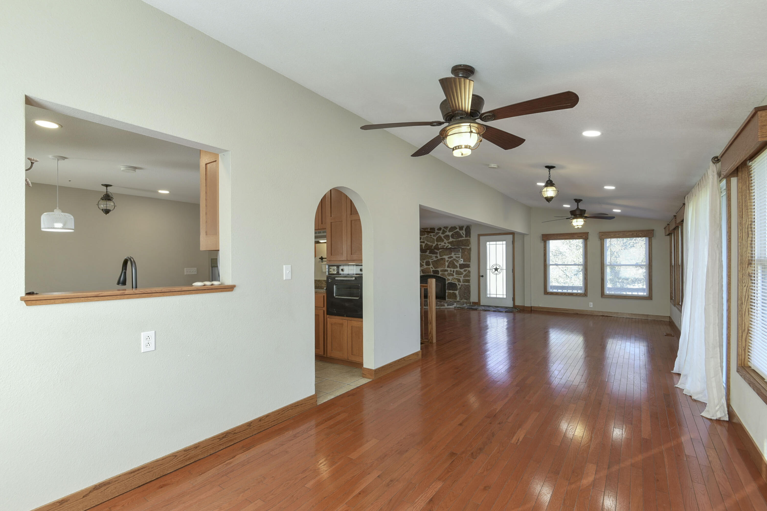 3265 Lakeview Lane Property Photo 13