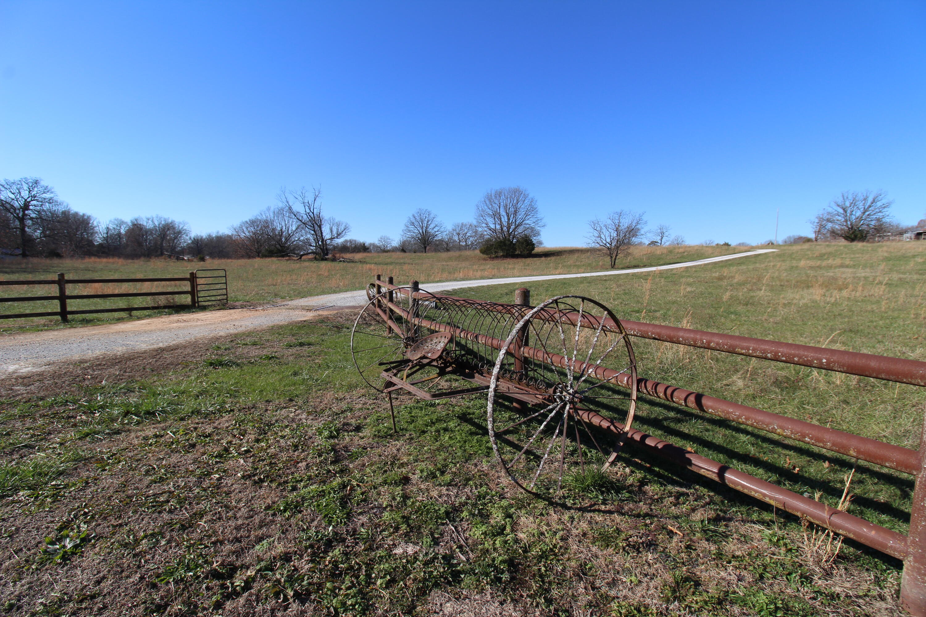 8685 State Route Ad Property Photo 5