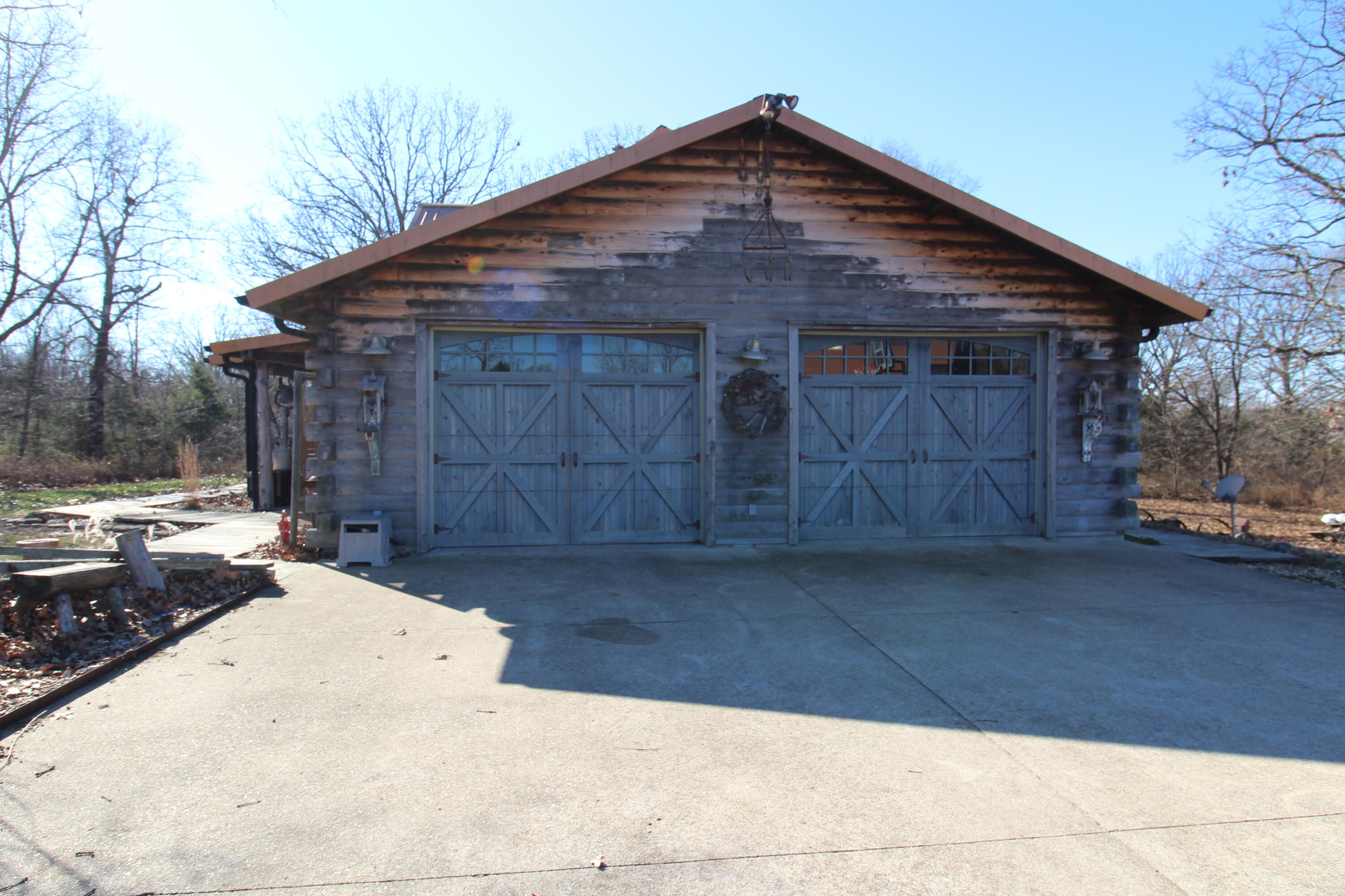 8685 State Route Ad Property Photo 12