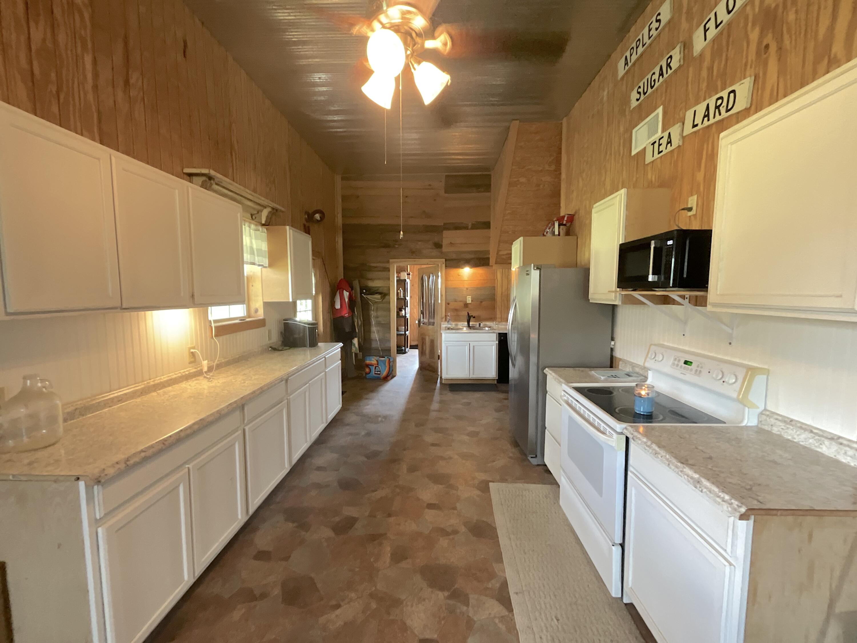 8685 State Route Ad Property Photo 75