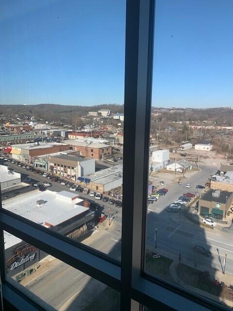 200 South Sycamore Street Property Photo 5