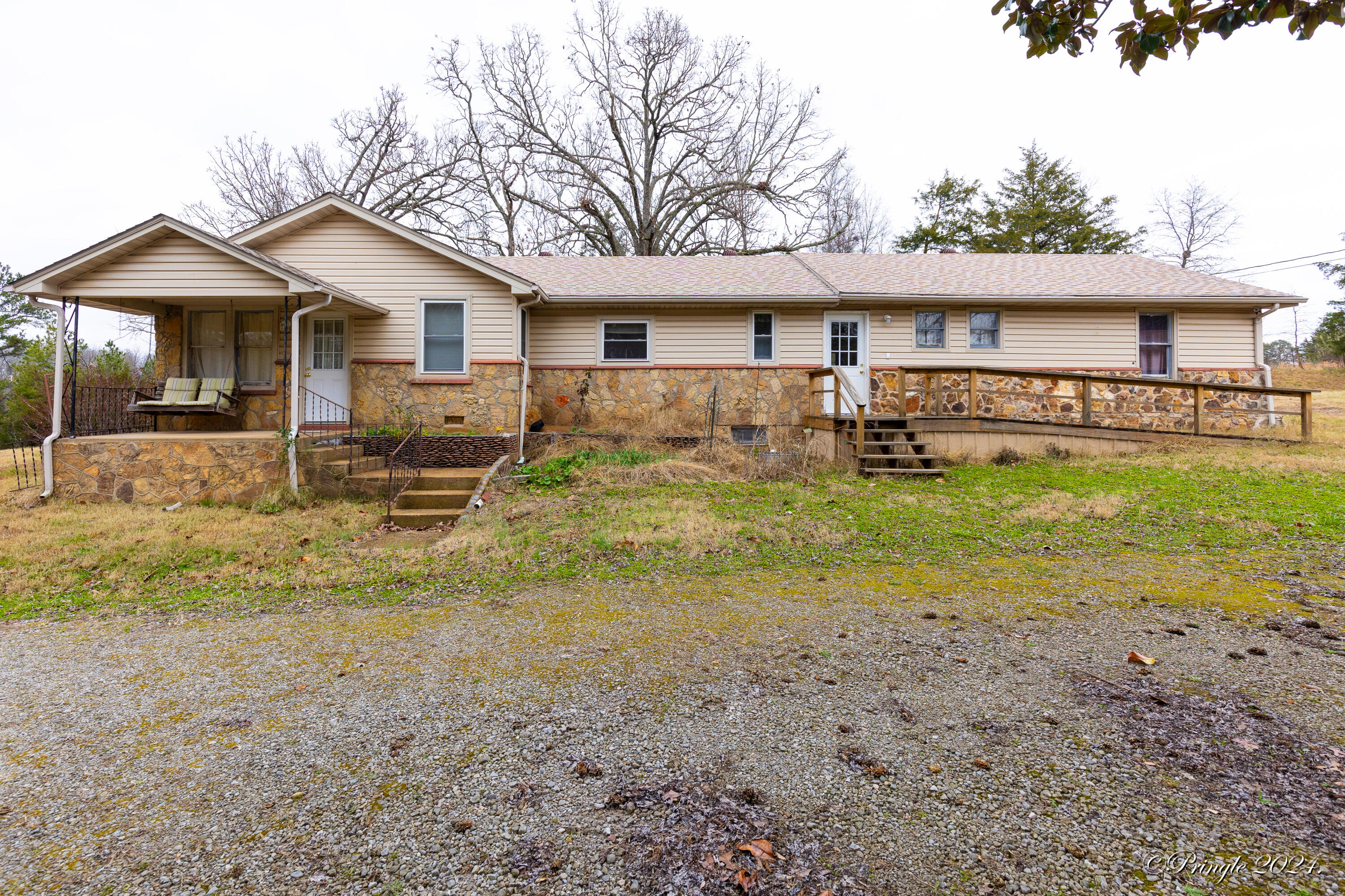 9666 County Road 6070 Property Photo 1