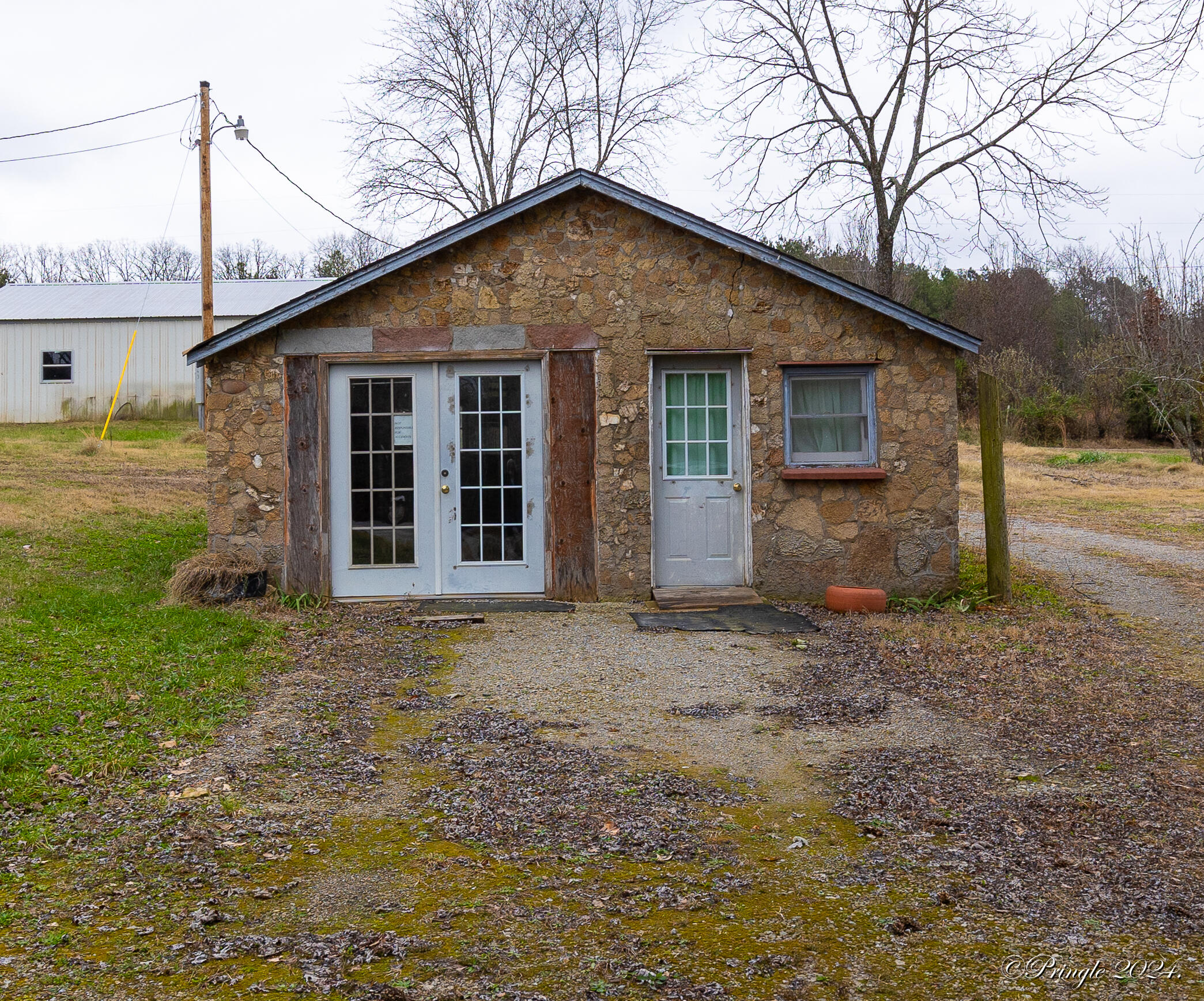9666 County Road 6070 Property Photo 3