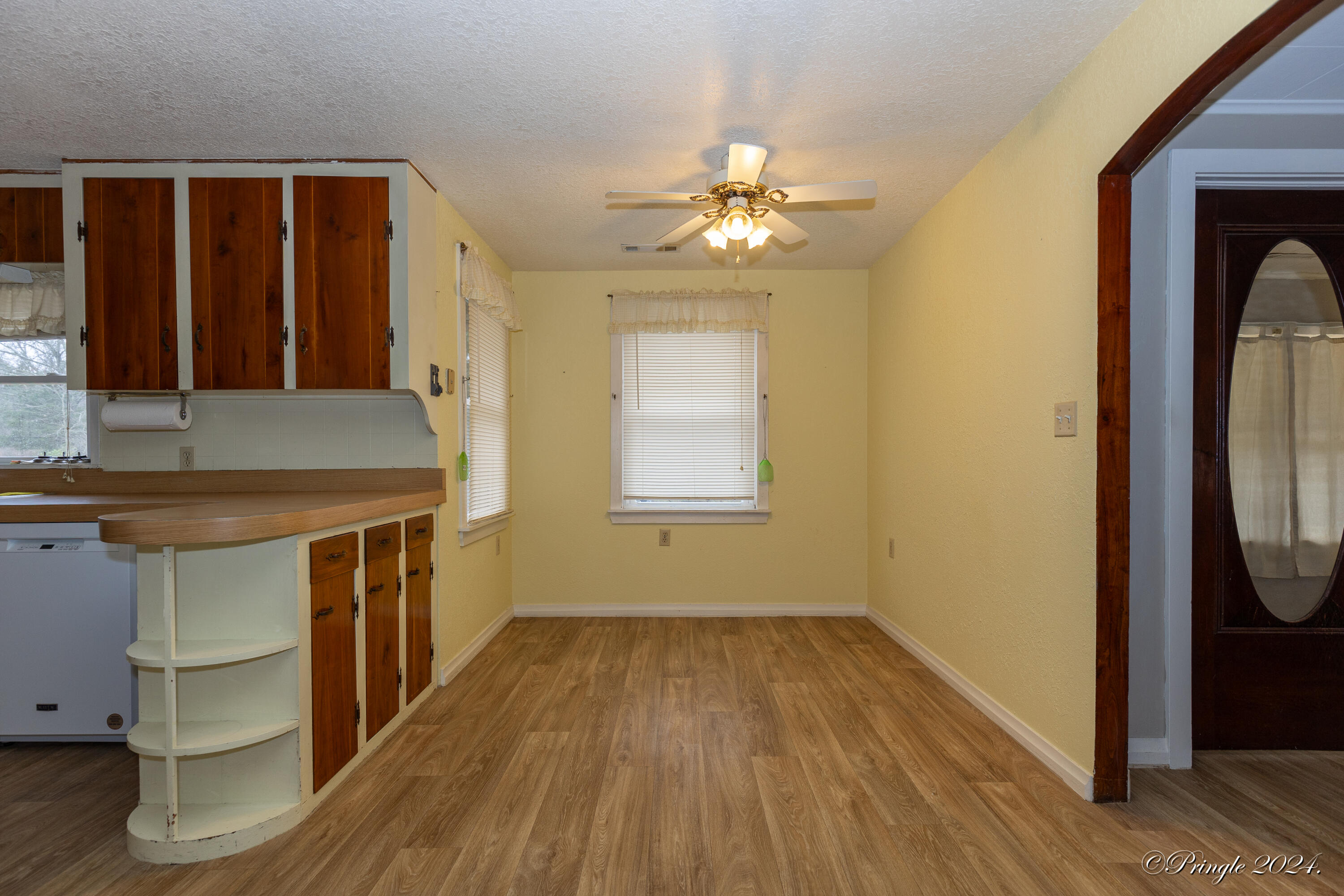 9666 County Road 6070 Property Photo 12