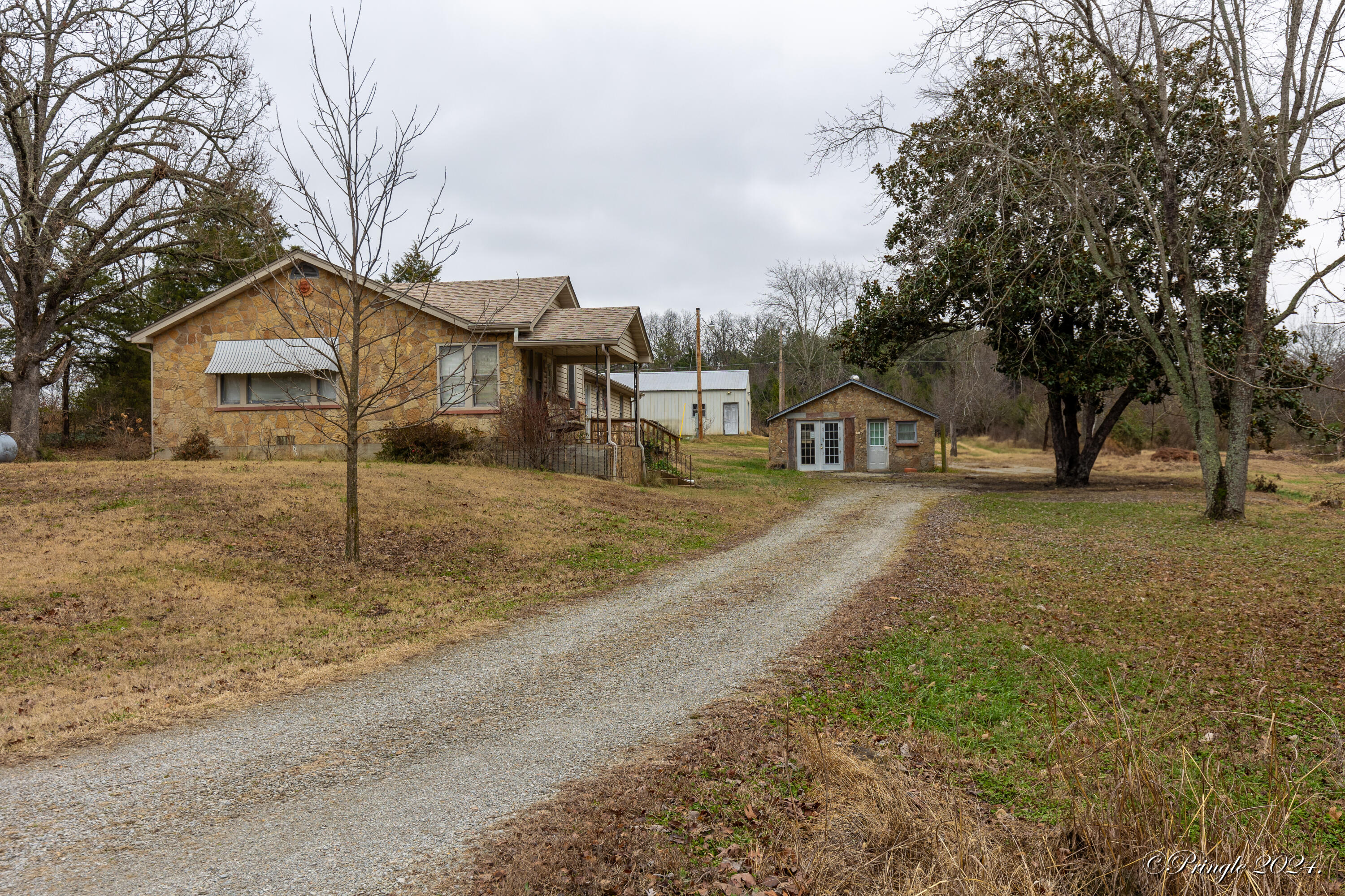 9666 County Road 6070 Property Photo 25