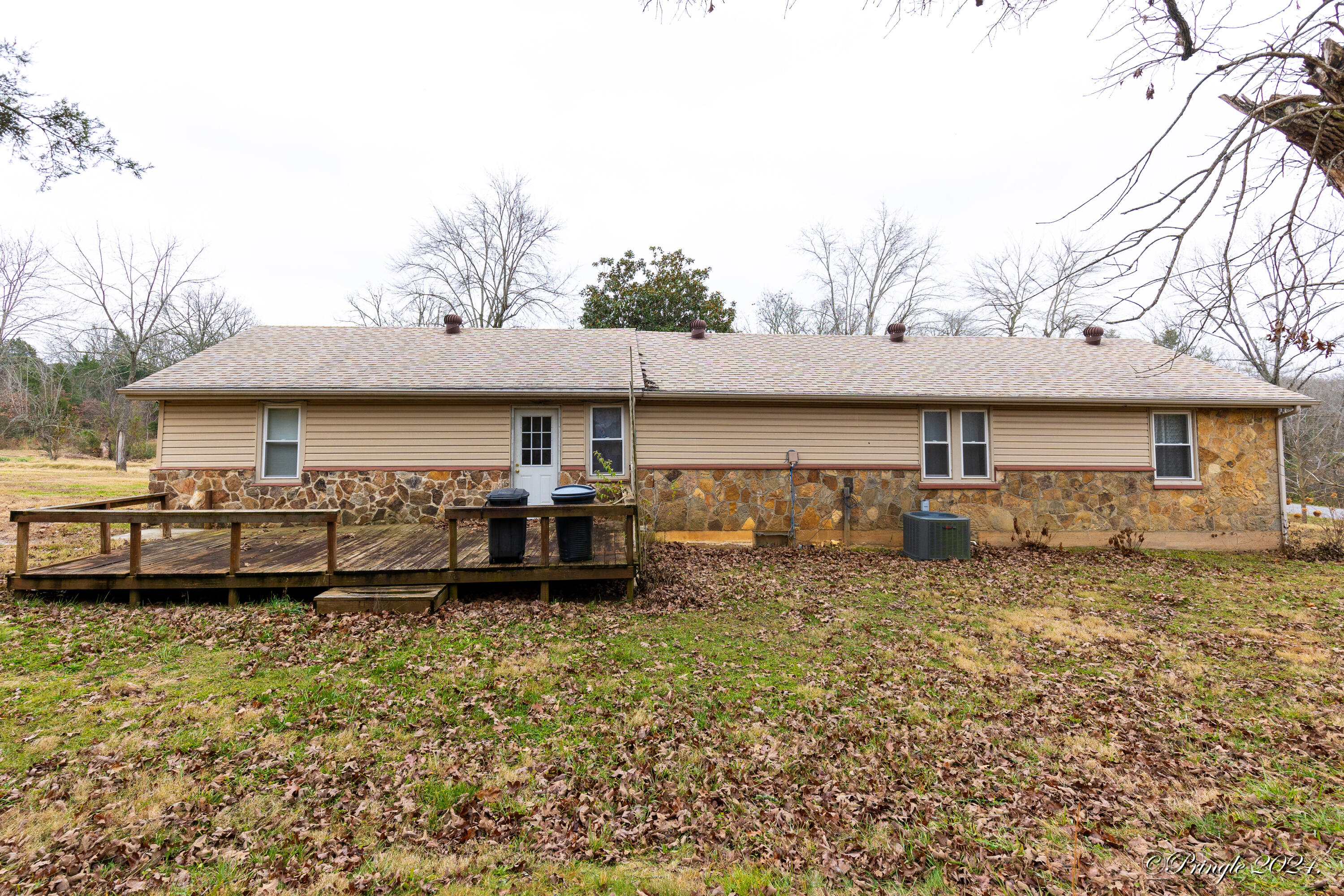9666 County Road 6070 Property Photo 27