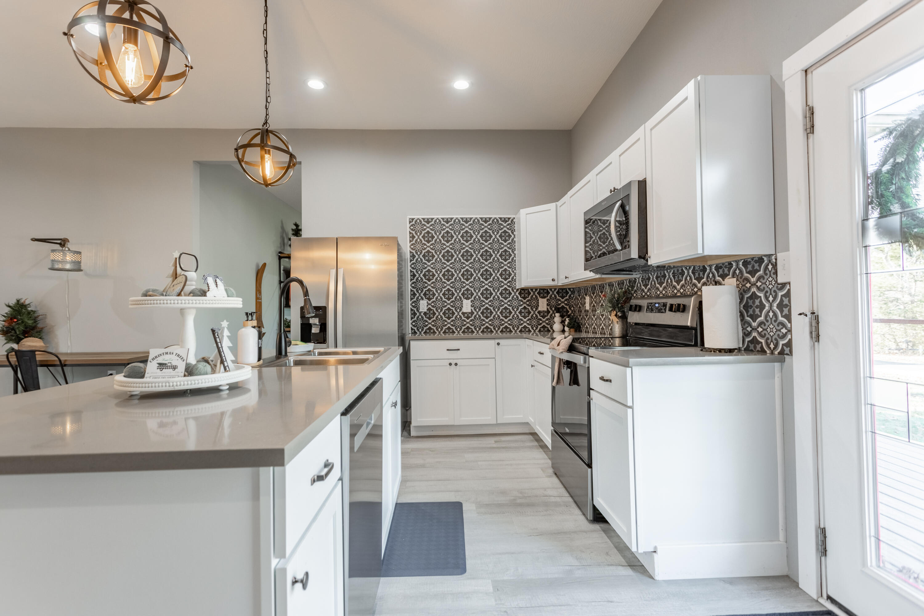 55 2nd Street Property Photo 15