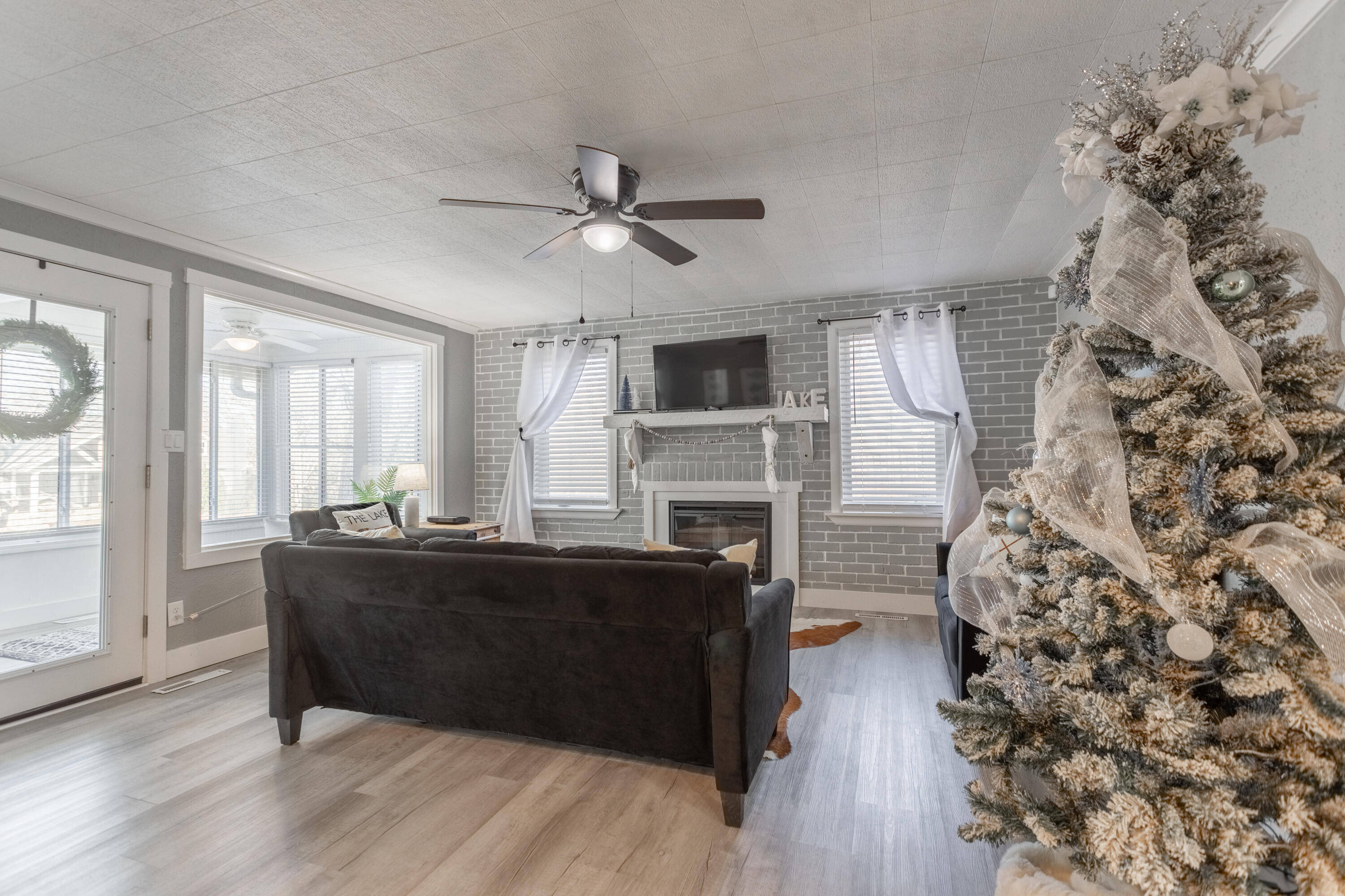 55 2nd Street Property Photo 32