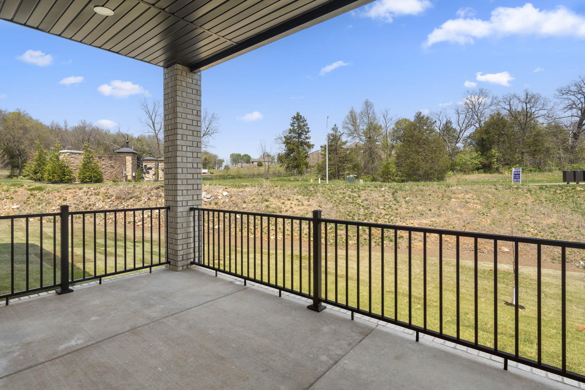 252 Hickory Hills Boulevard Property Photo 49