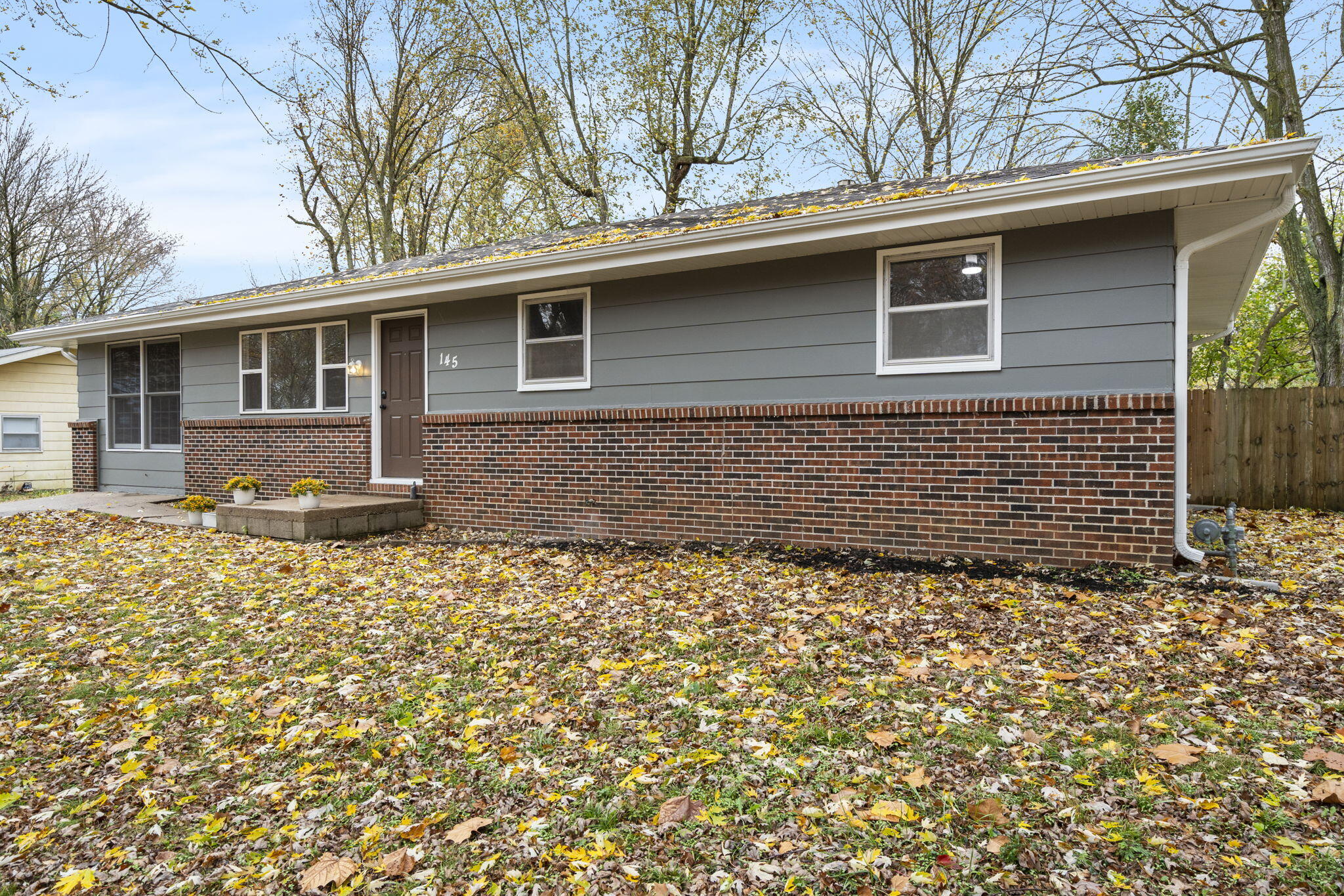 145 South Allen Avenue Property Photo 28
