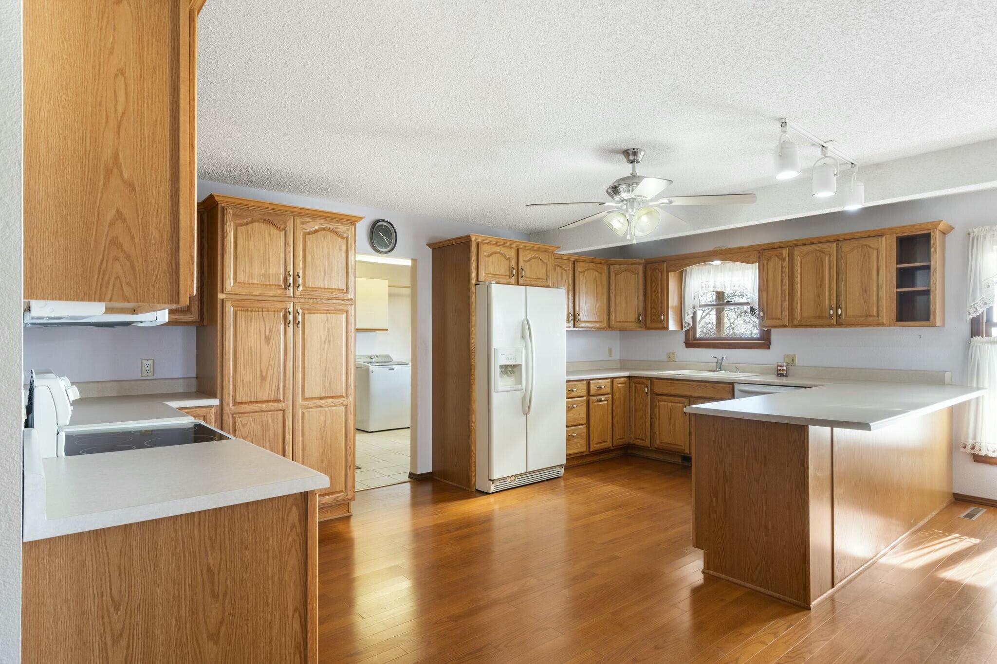 22 Ridgetop Drive Property Photo 11
