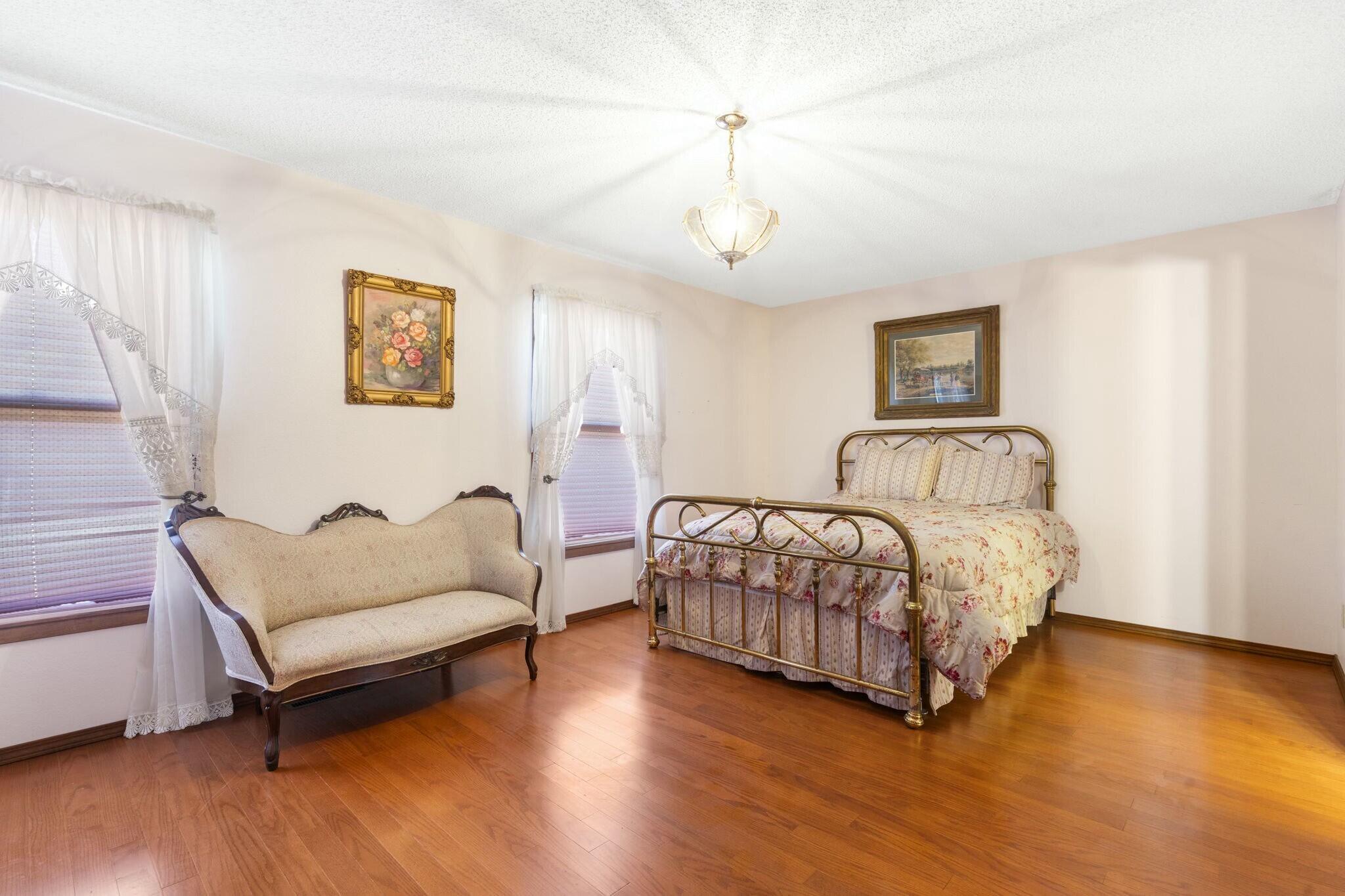 22 Ridgetop Drive Property Photo 16