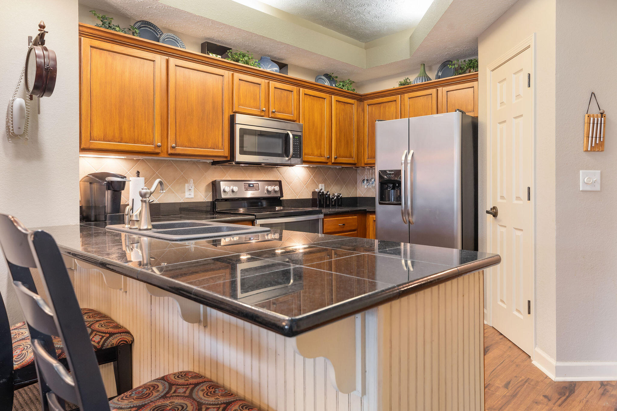 250 Lakewood Drive Property Photo 9