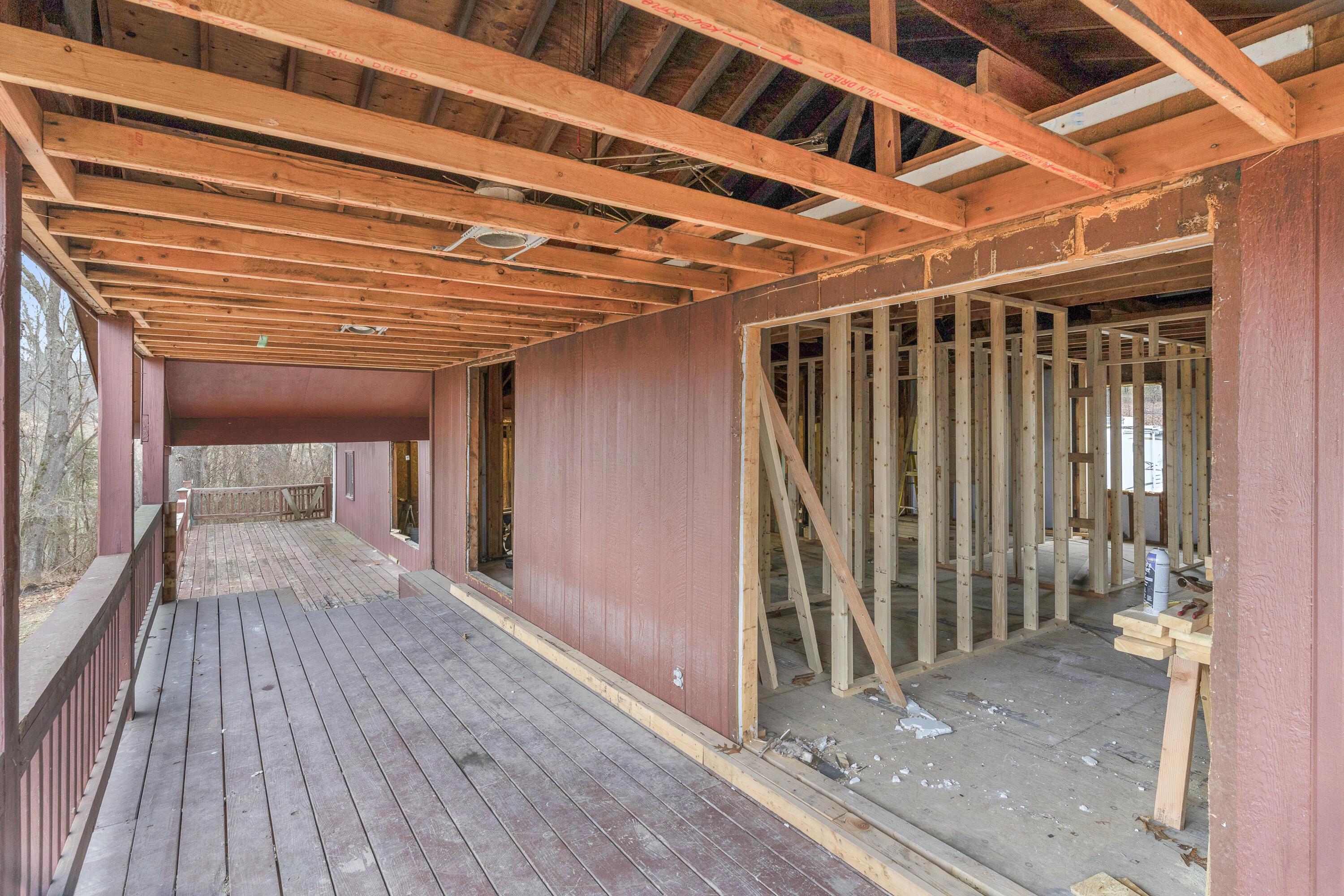 42 Pacific Drive Property Photo 15