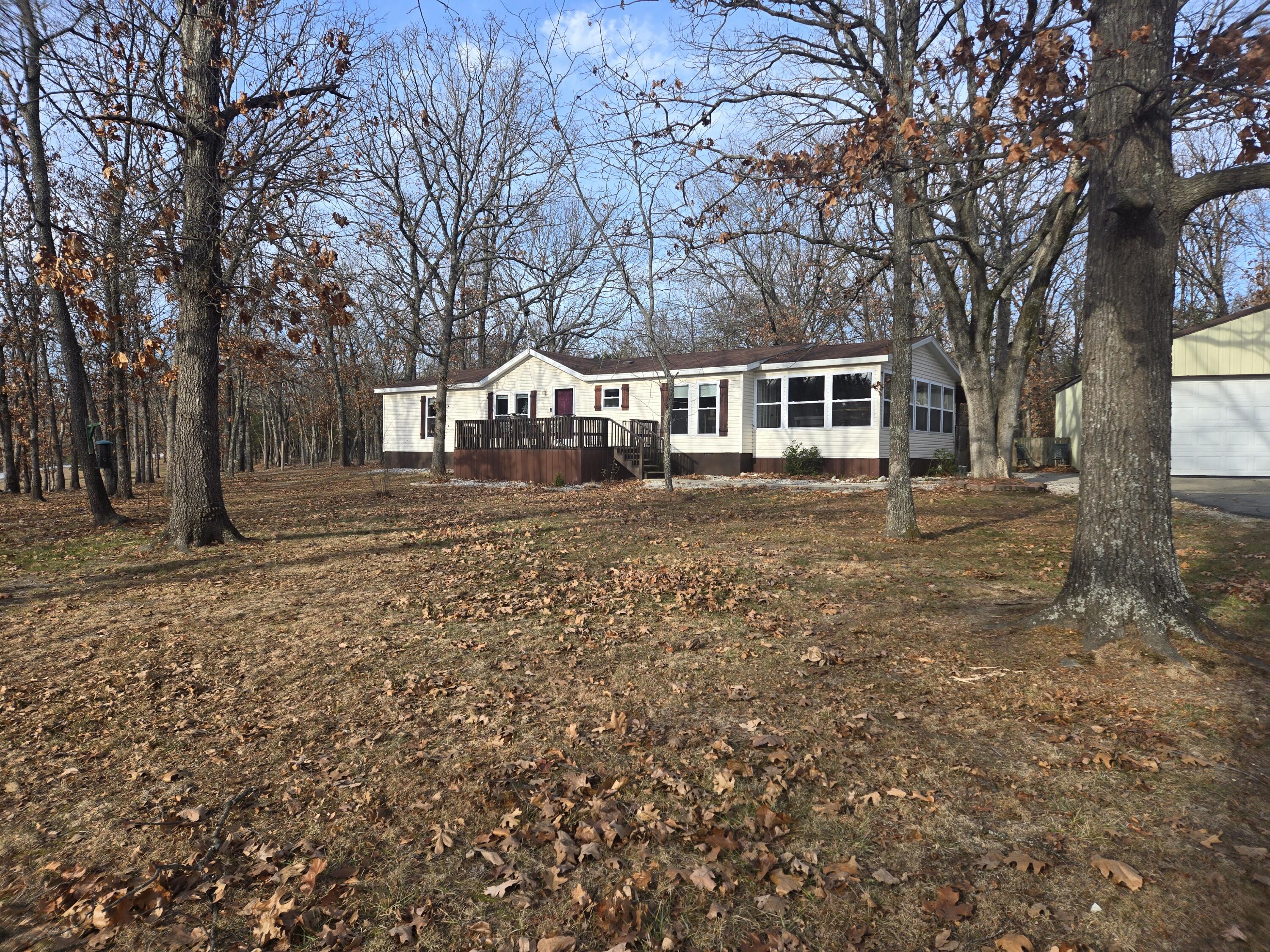 24752 Castle Road Property Photo 4