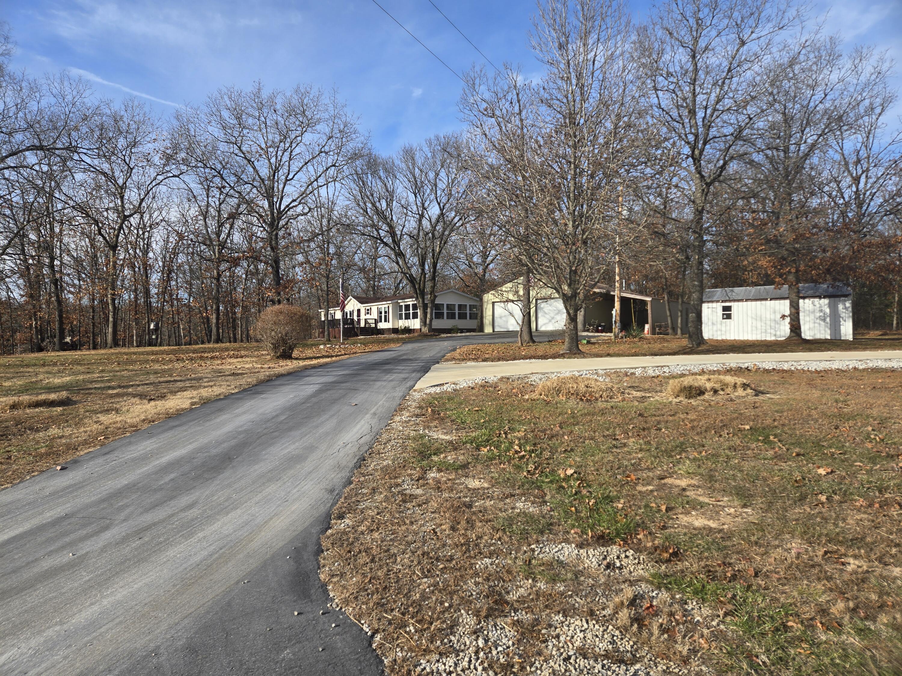 24752 Castle Road Property Photo 9