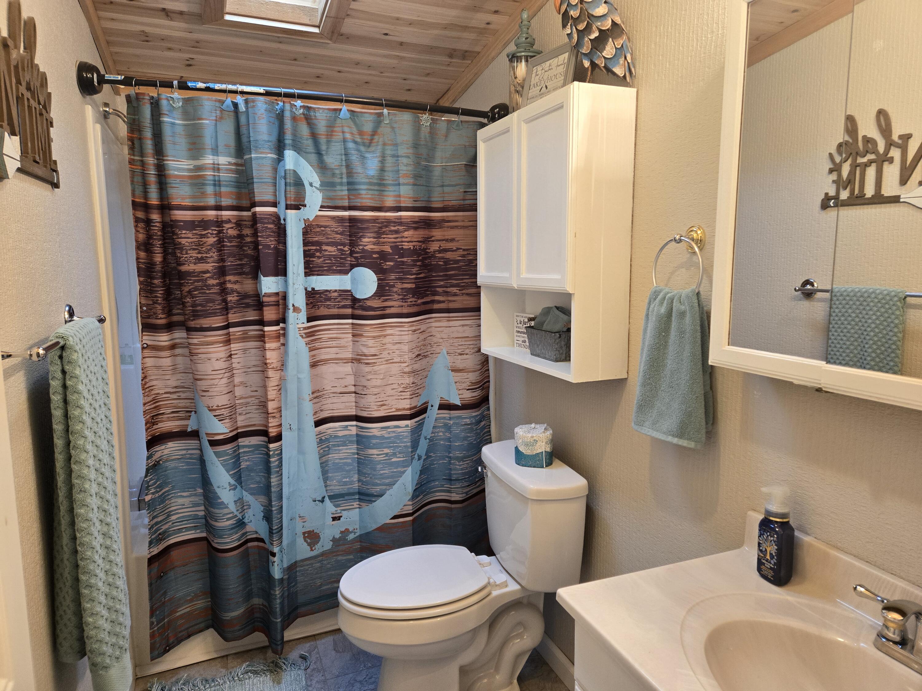 24752 Castle Road Property Photo 37