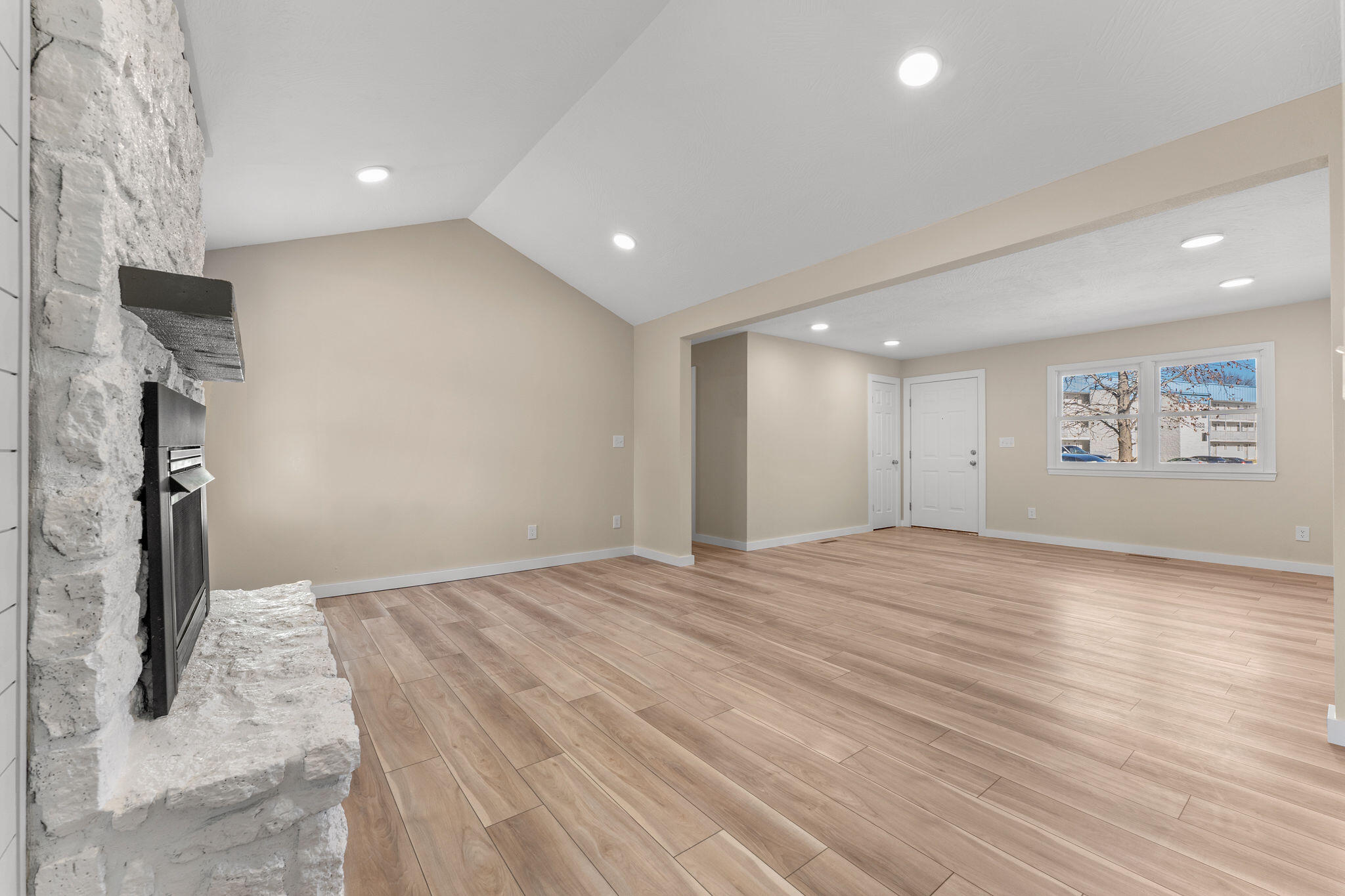 3315 South Delaware Avenue Property Photo 4