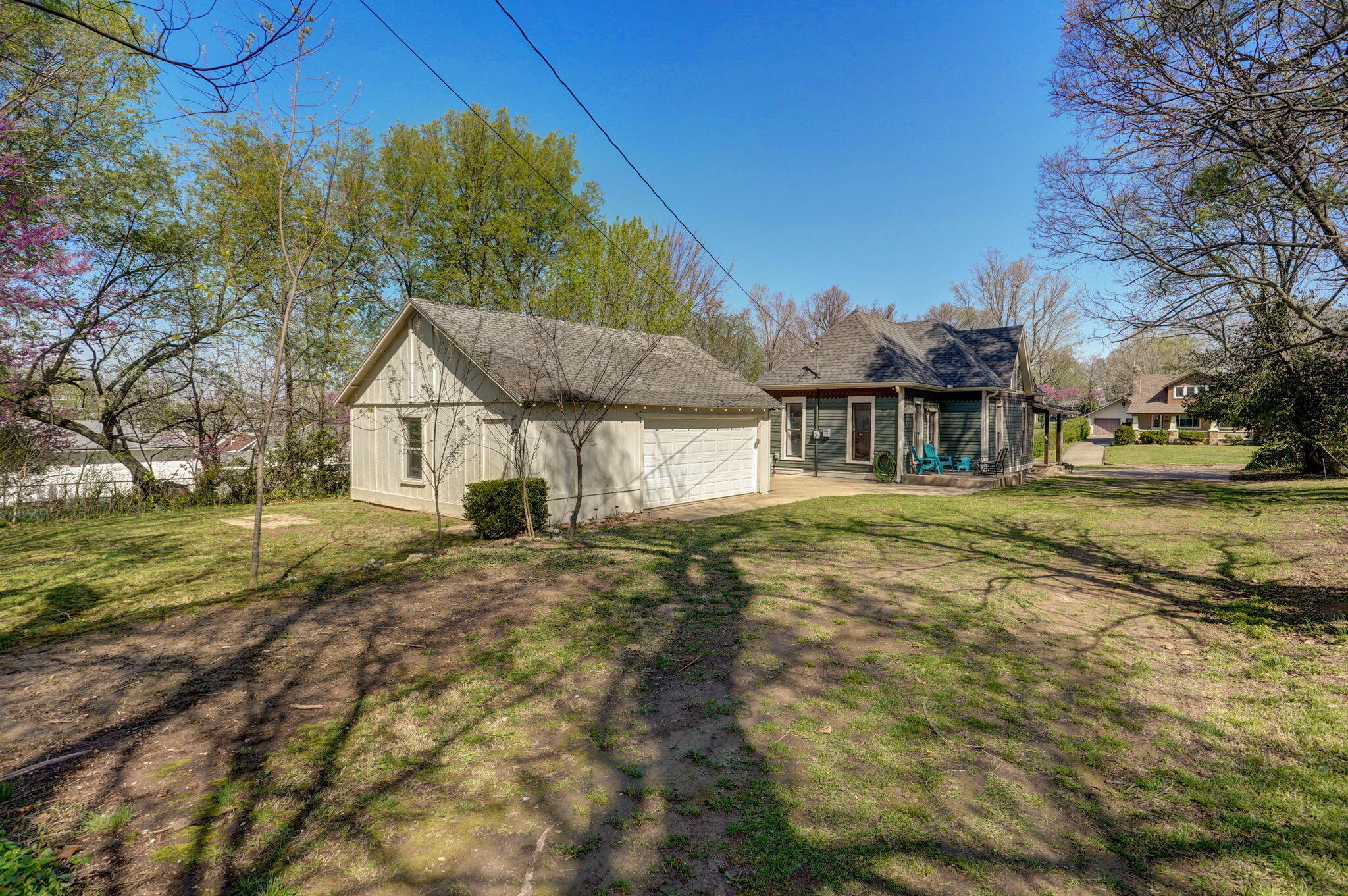 515 East Center Street Property Photo 19