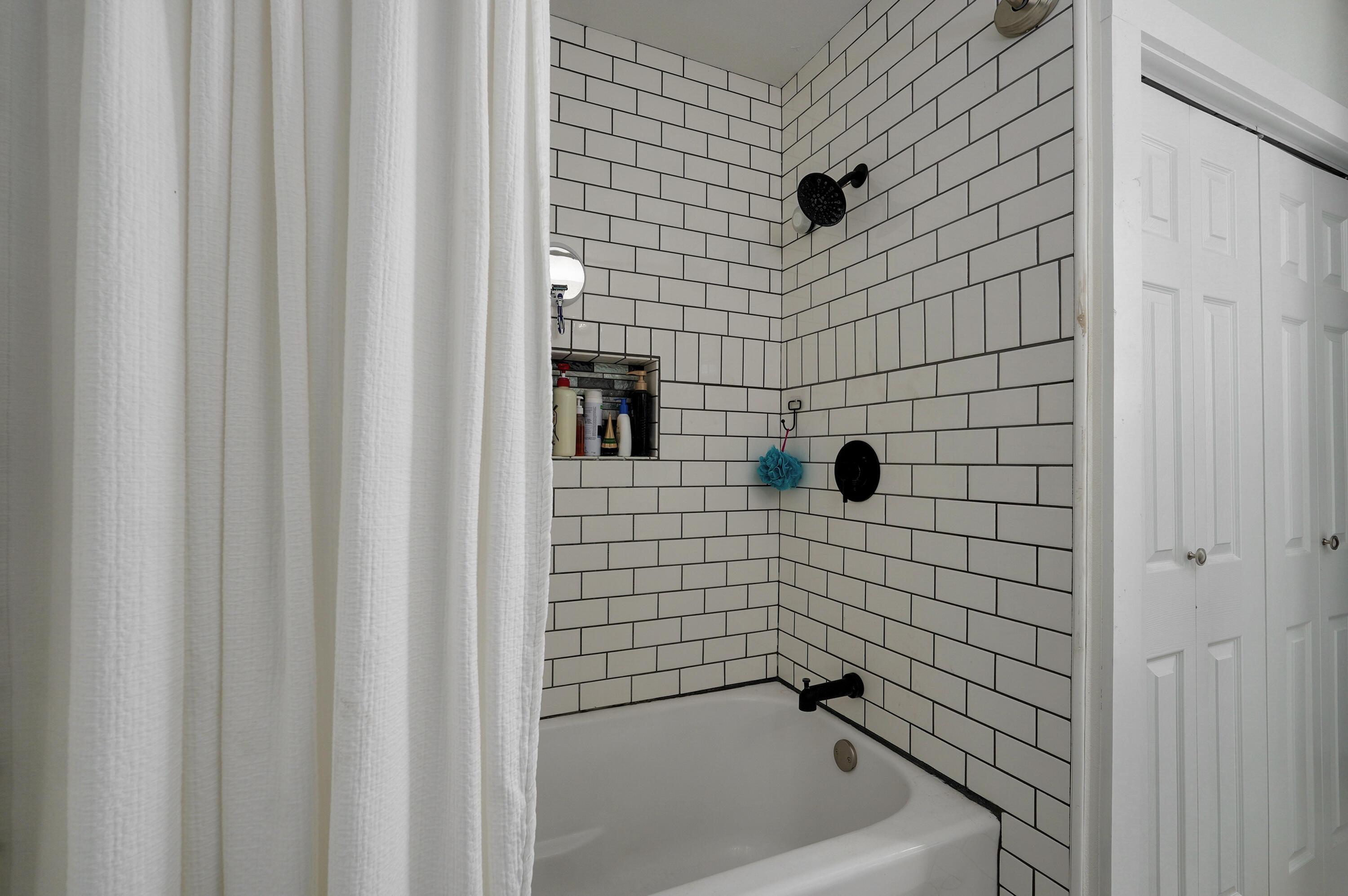 515 East Center Street Property Photo 24