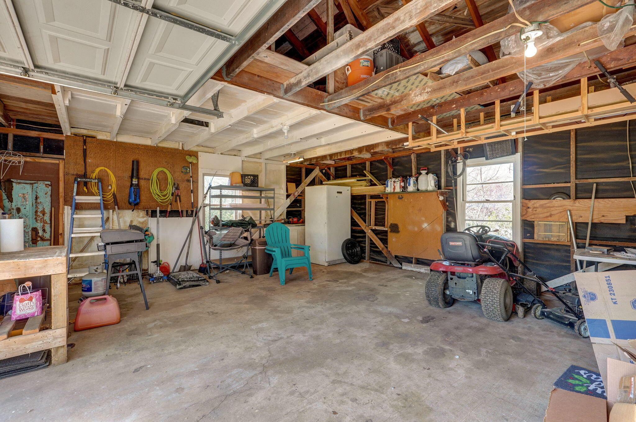515 East Center Street Property Photo 43