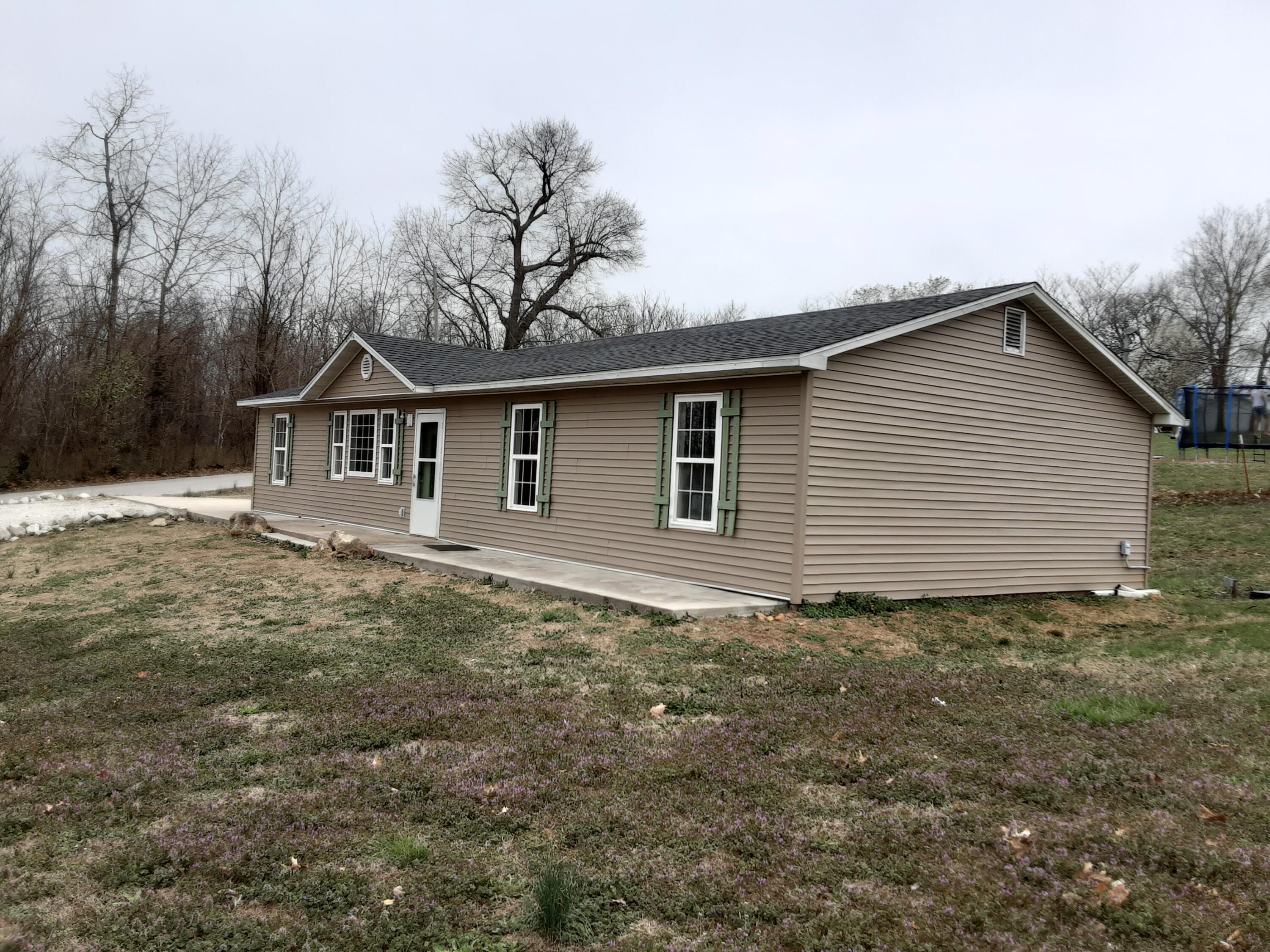 303 South Brown Street Property Photo 4