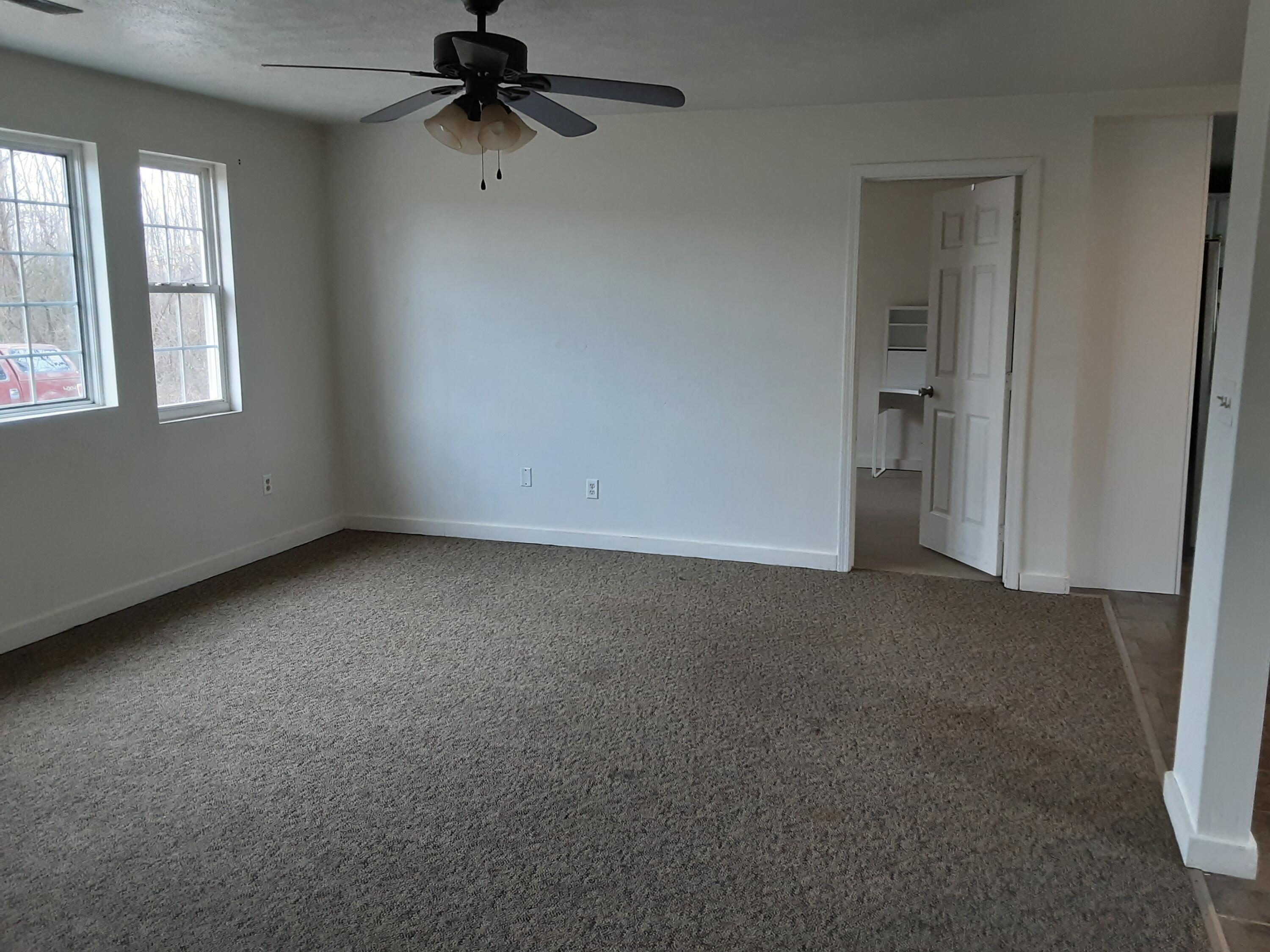 303 South Brown Street Property Photo 7