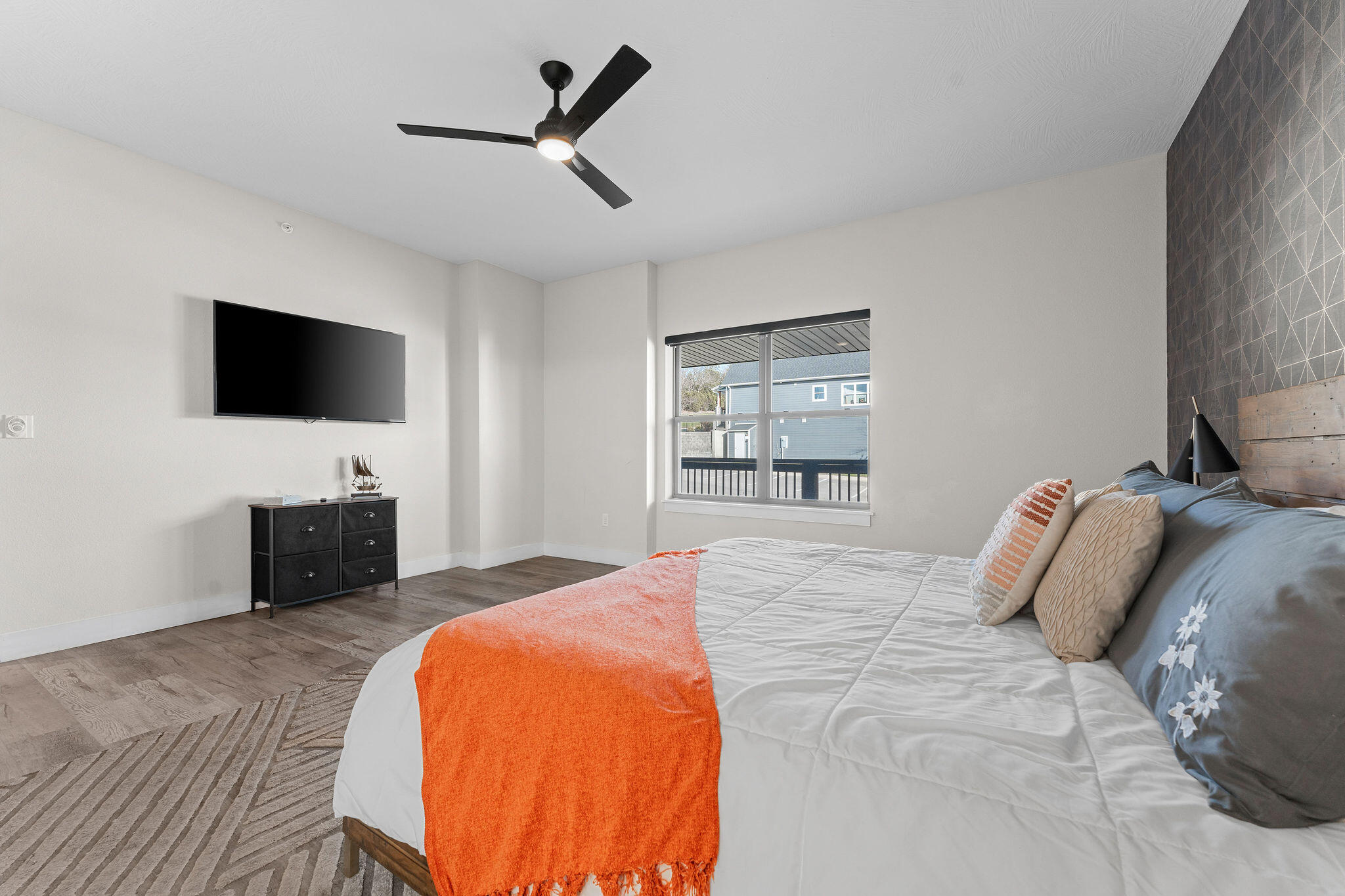 181 Branson Cove Boulevard Property Photo 13