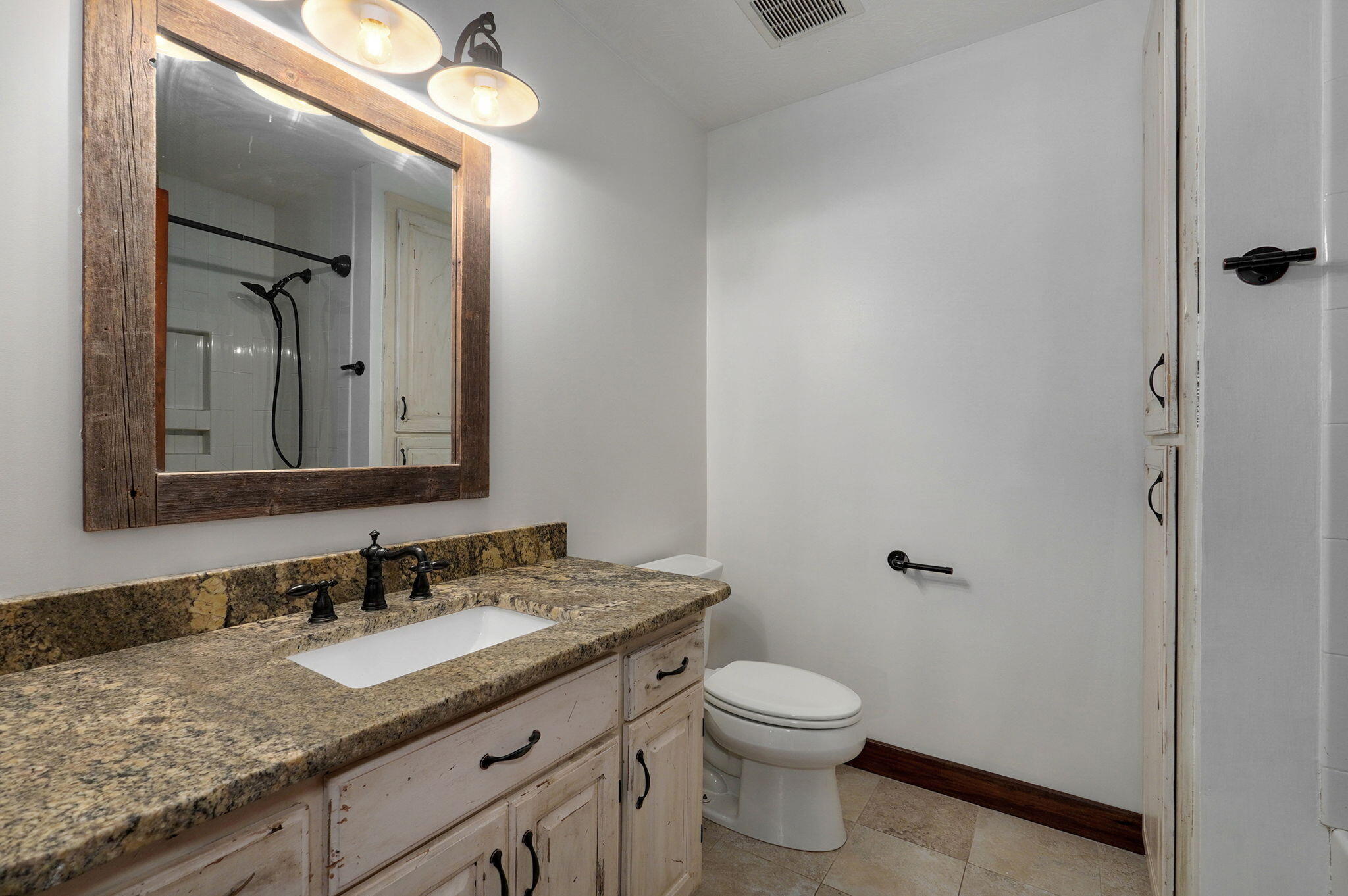 6176 North Farm Road 215 Property Photo 44