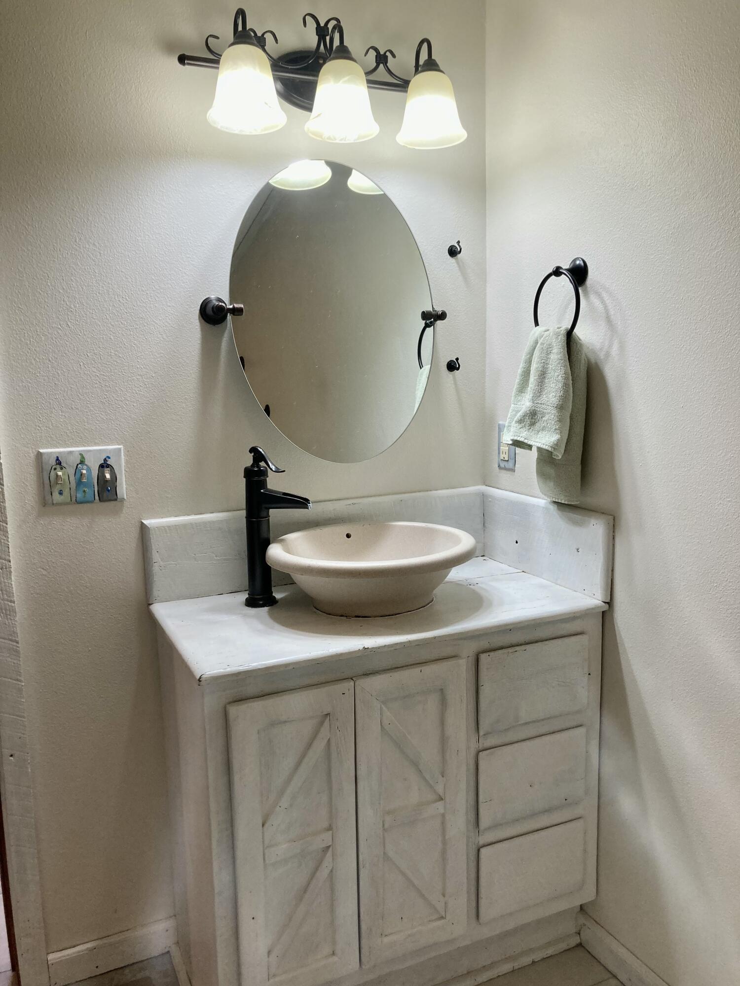 4330 Skyline Road Property Photo 18
