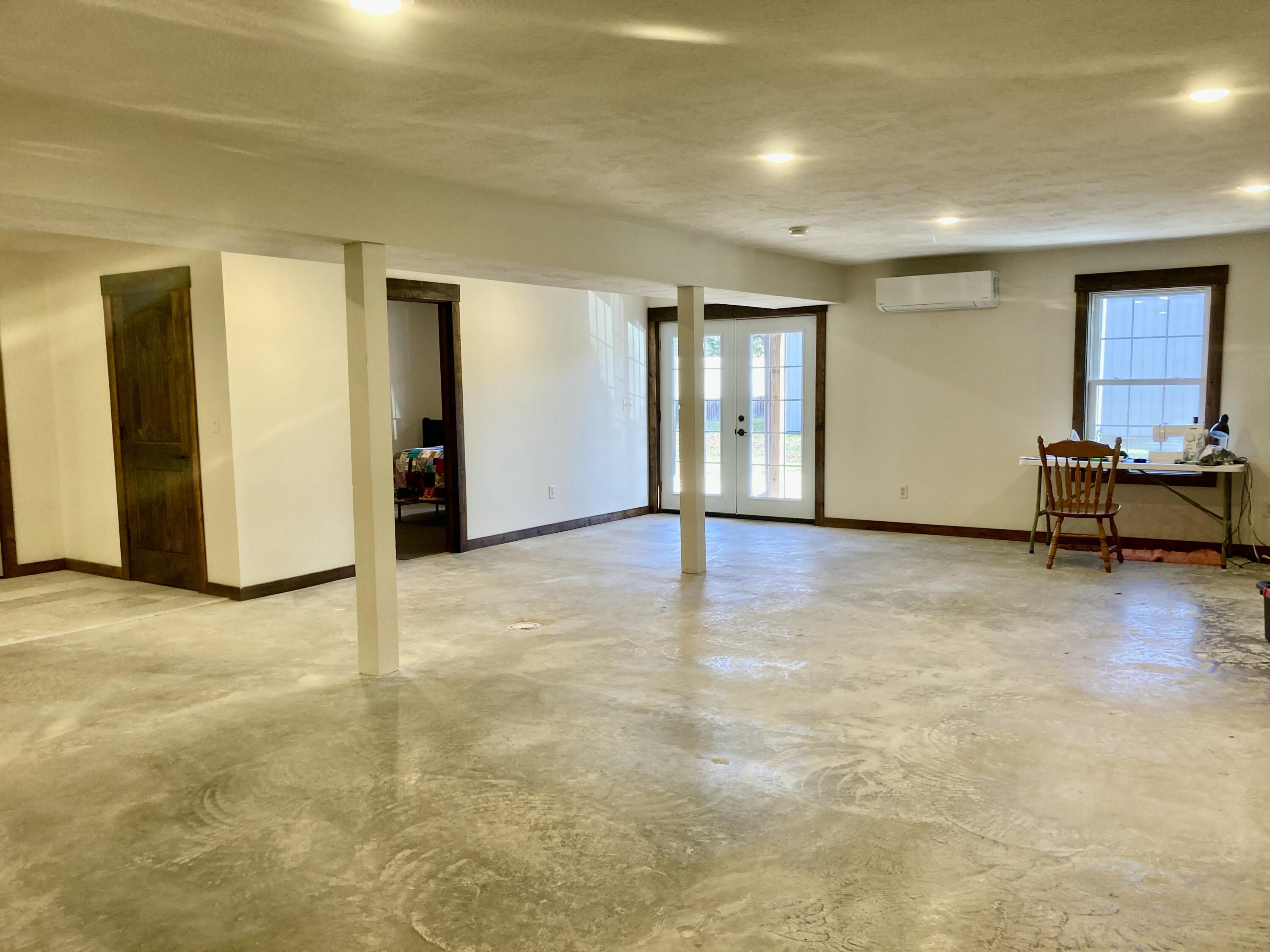 4330 Skyline Road Property Photo 35