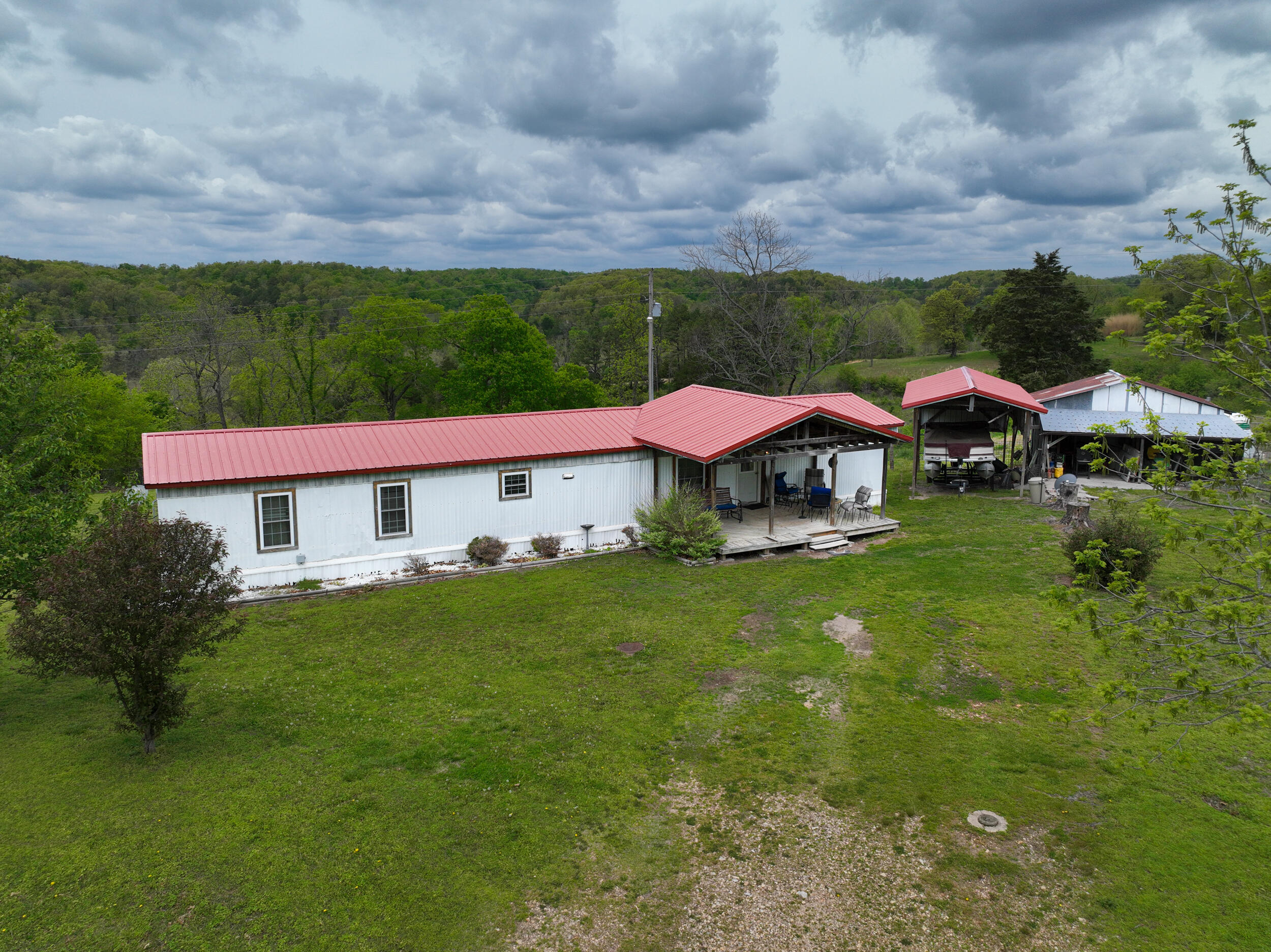 3099 Goff Ridge Road Property Photo 6