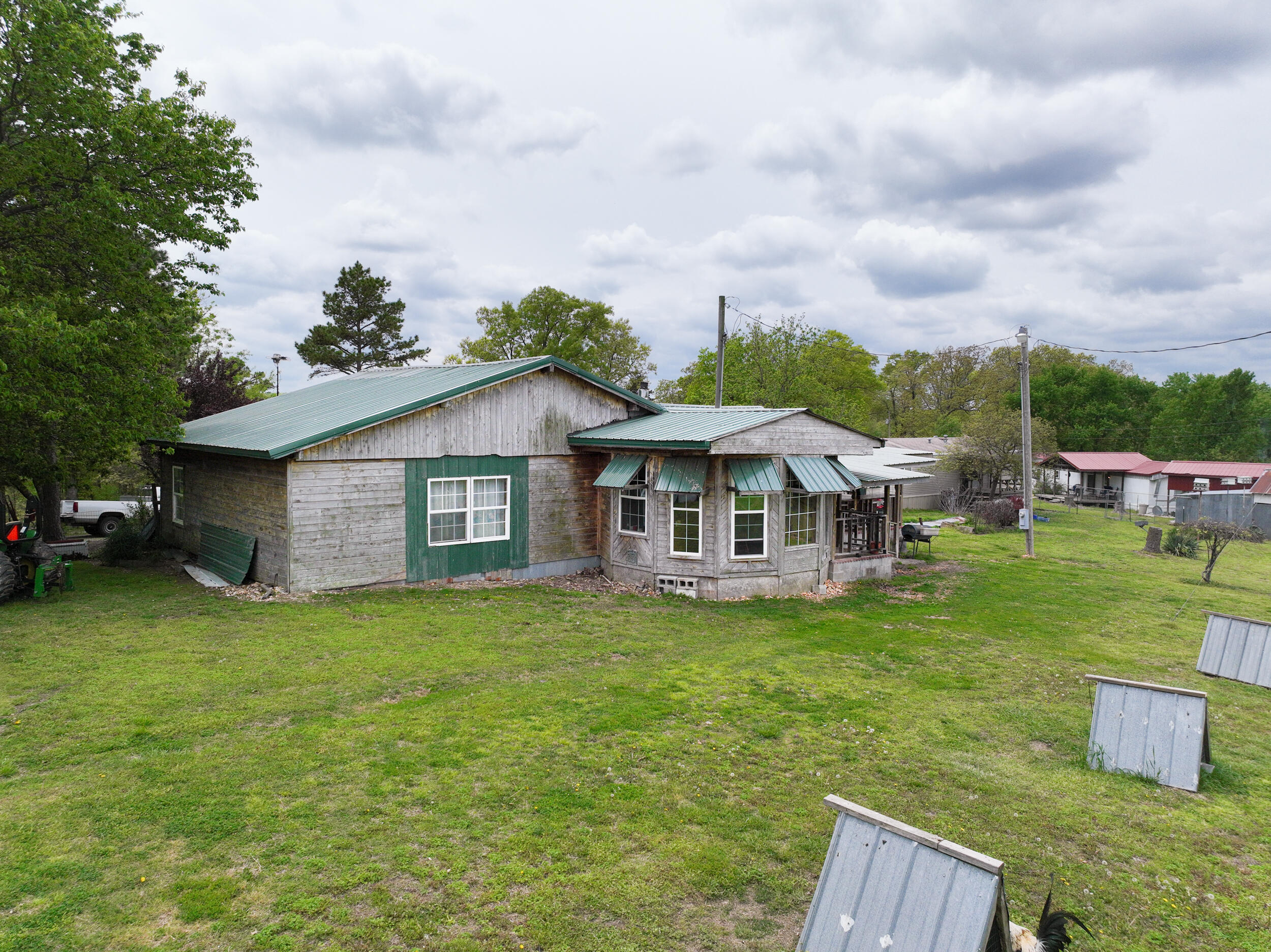 3099 Goff Ridge Road Property Photo 8