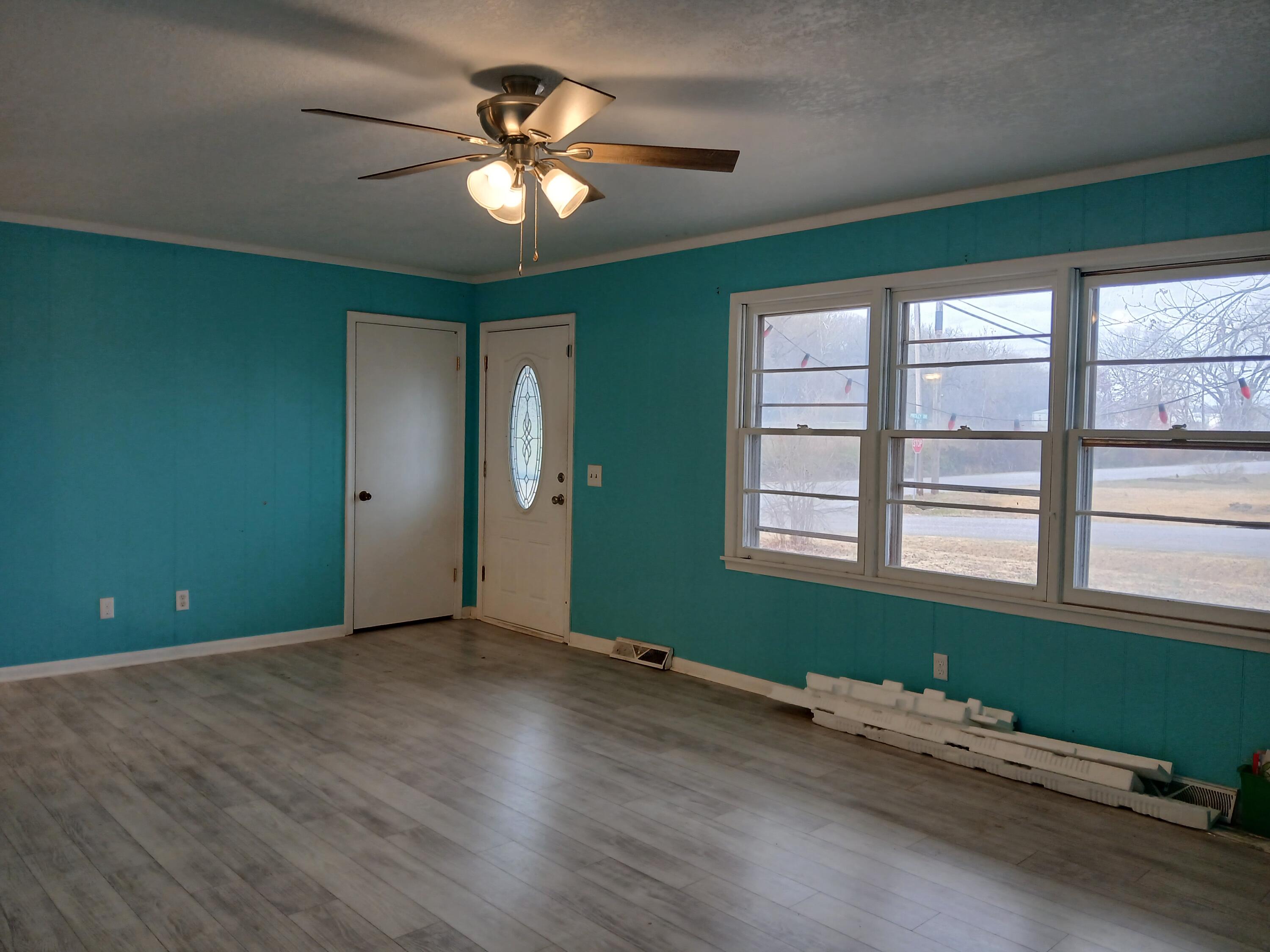 1101 Presley Drive Property Photo 6