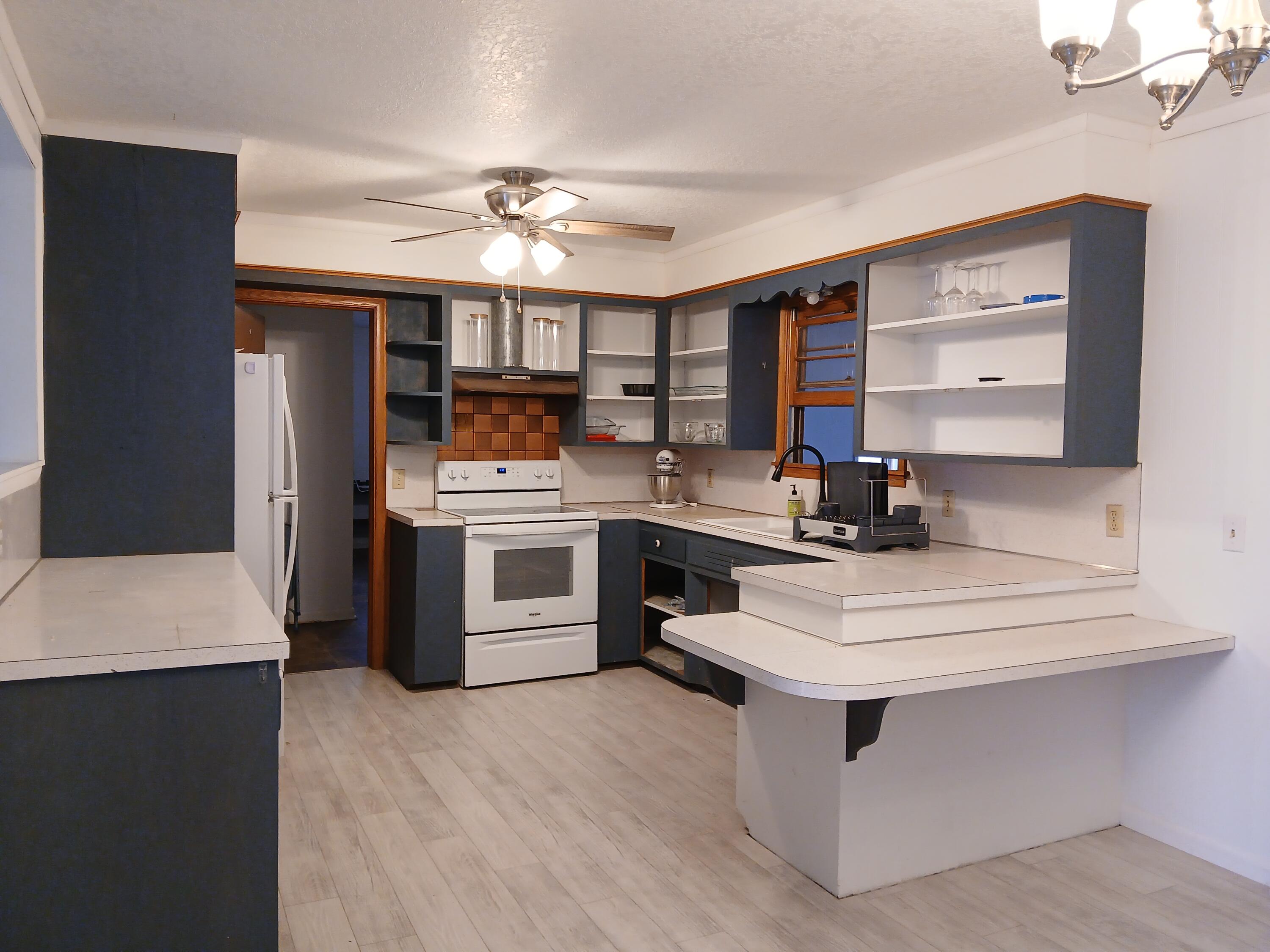 1101 Presley Drive Property Photo 10