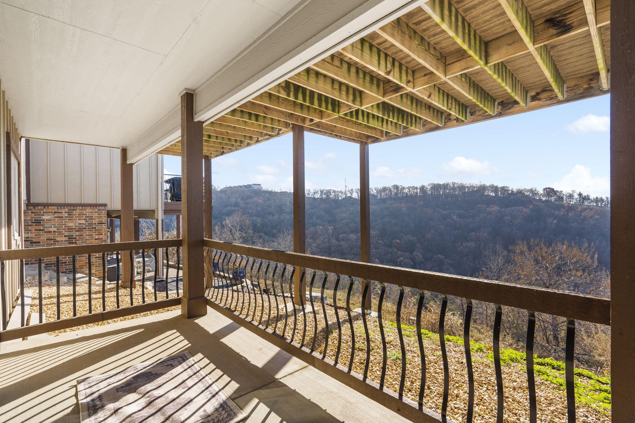 185 Splendor View Drive Property Photo 36
