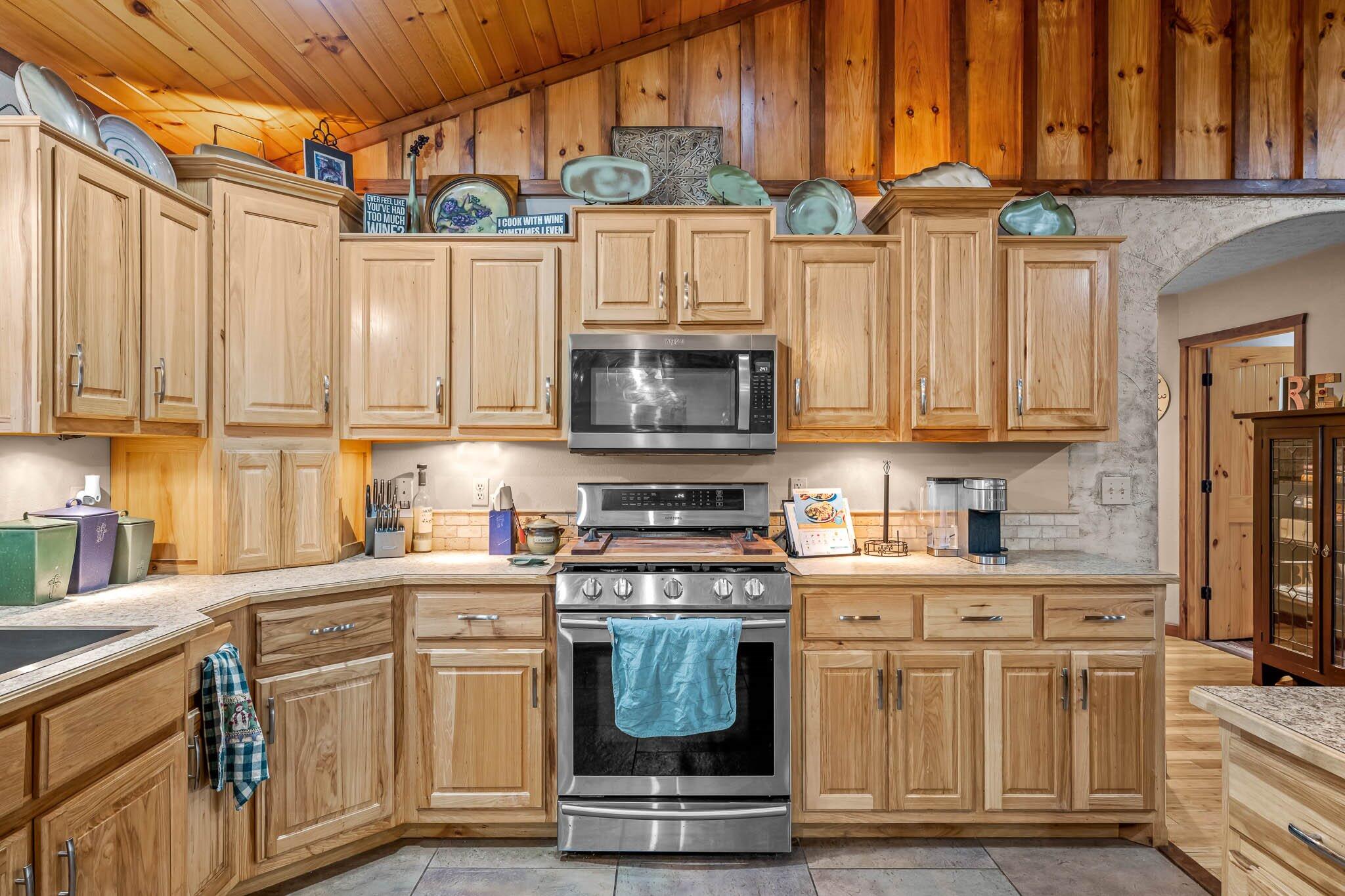 24662 Sans Souci Drive Property Photo 11