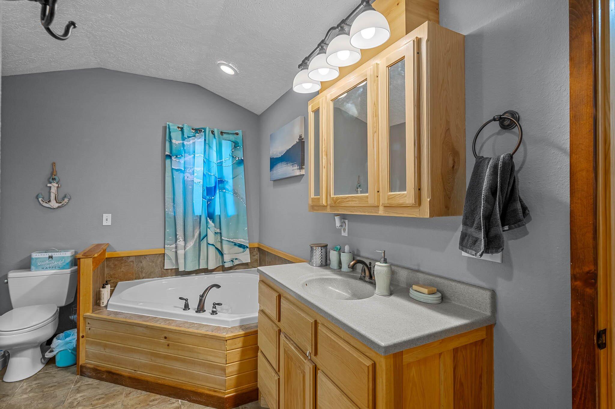 24662 Sans Souci Drive Property Photo 19
