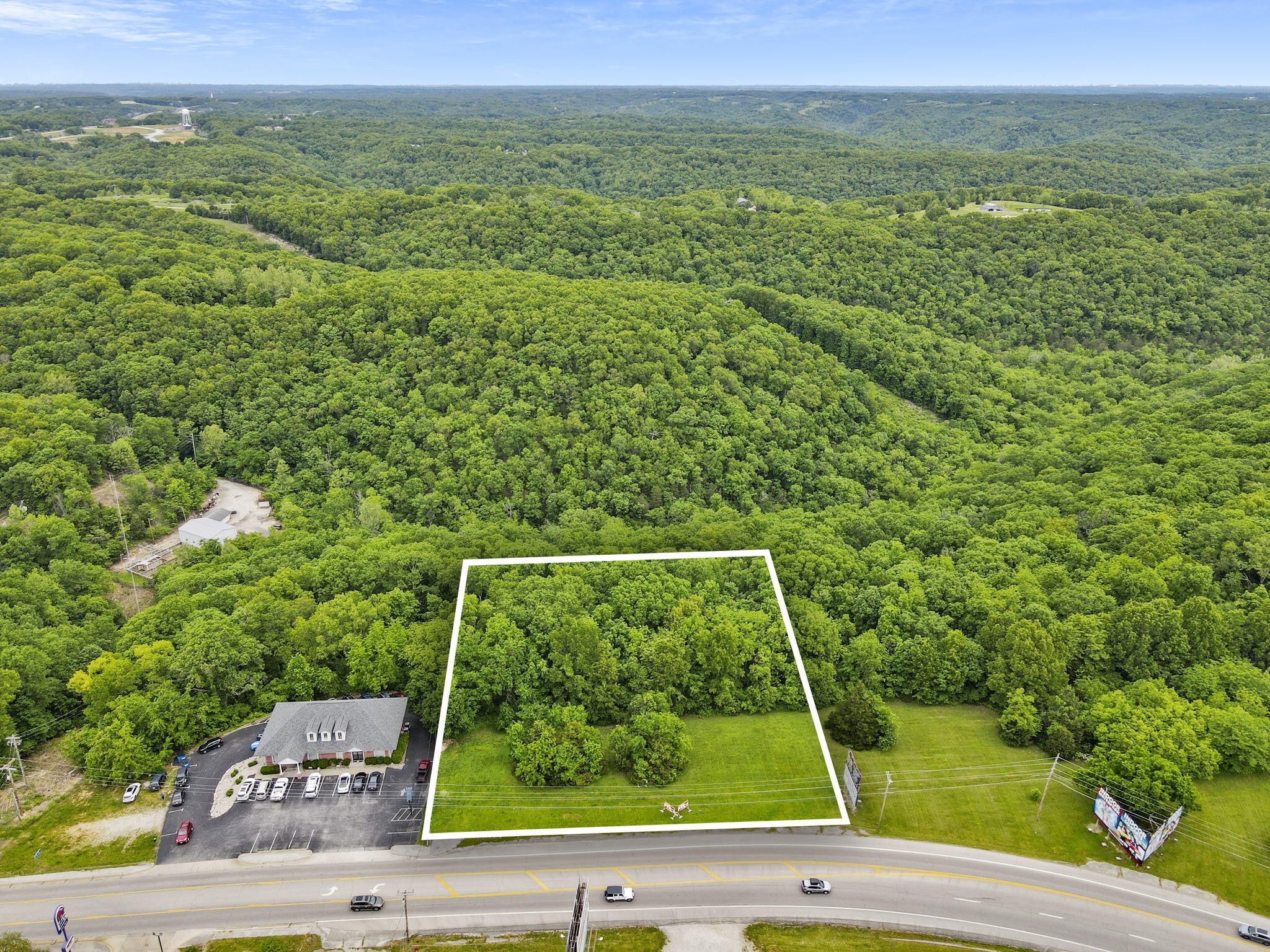 000 Highway 76 Property Photo 10