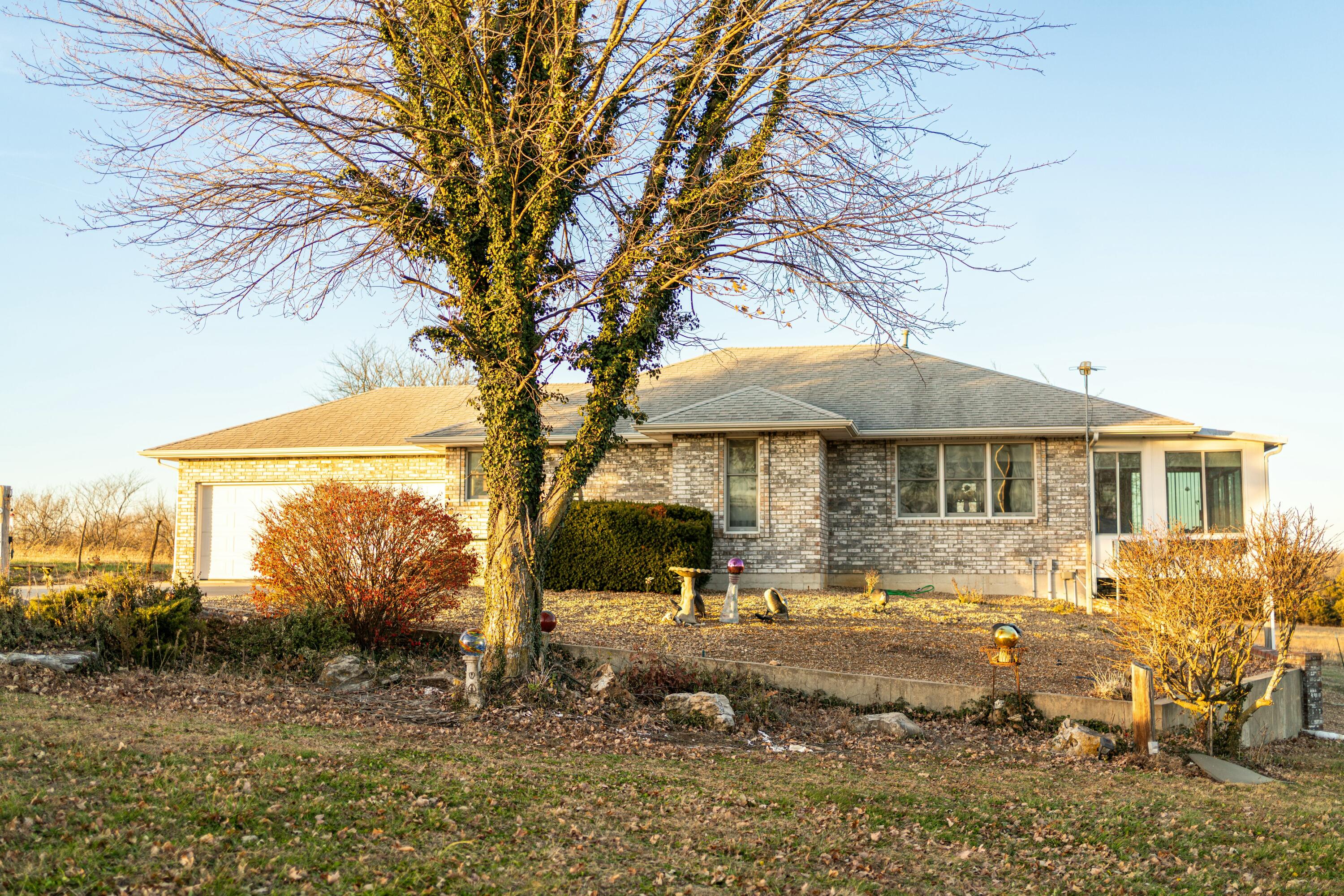 13865 East Highway 39 Property Photo 1