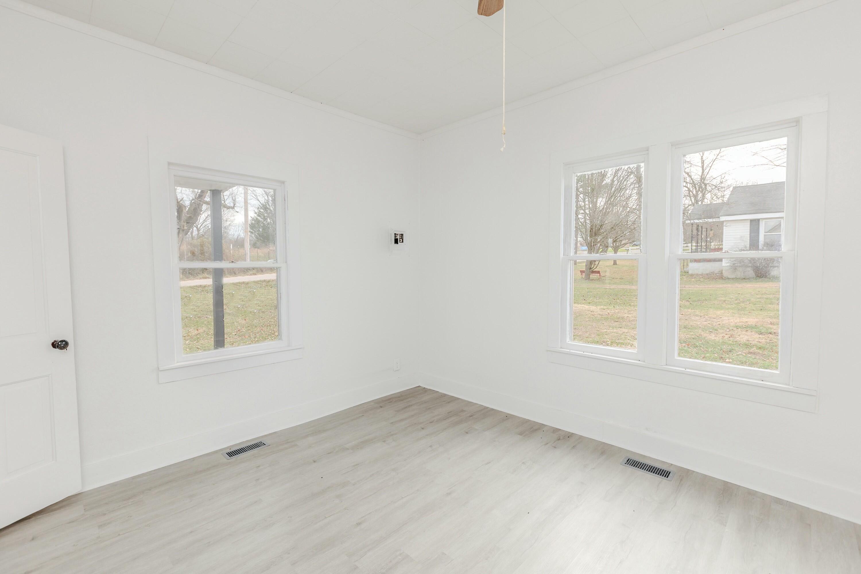 2167 Ledge Rock Road Property Photo 9