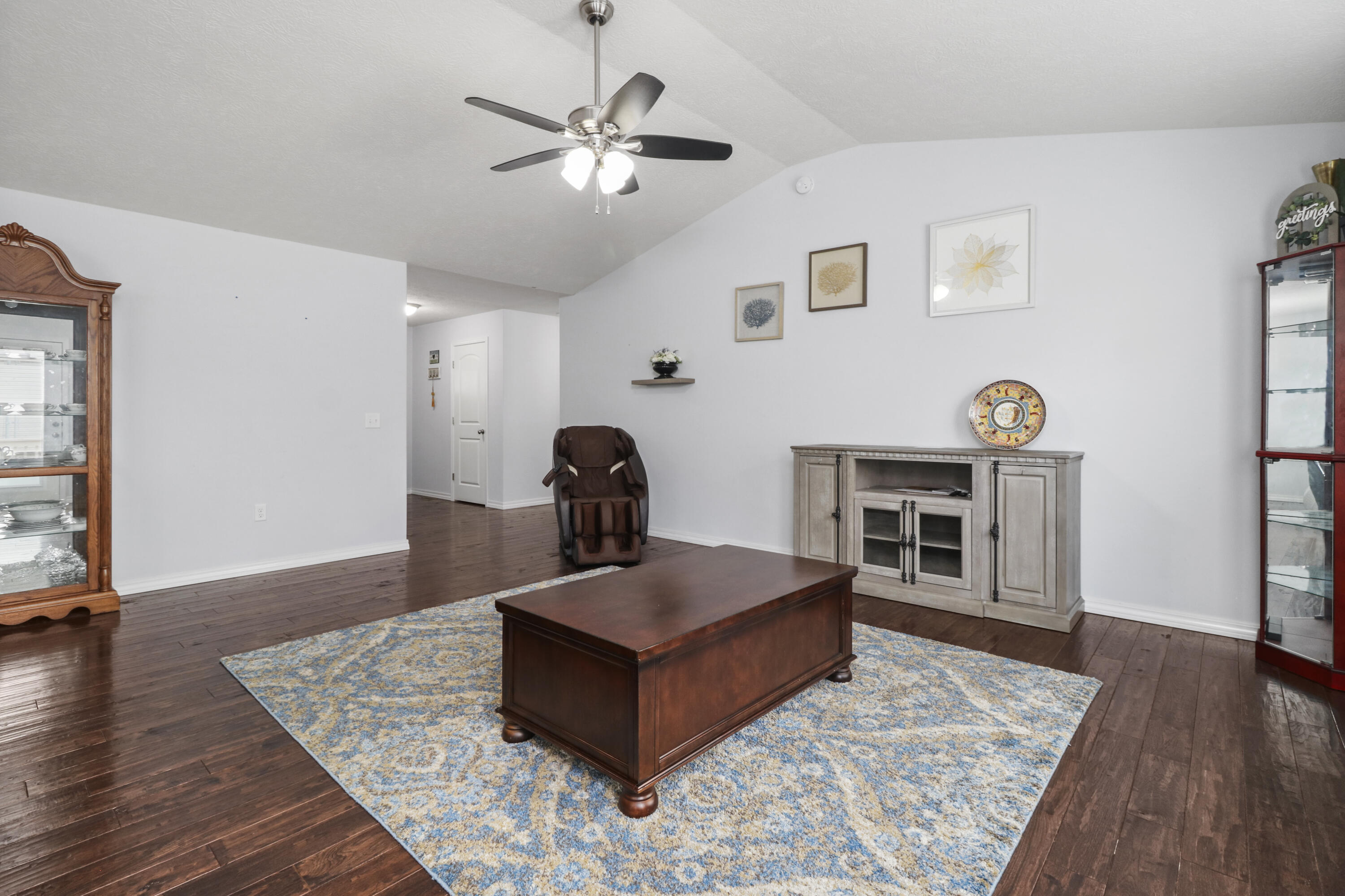 107 Boulder Drive Property Photo 10