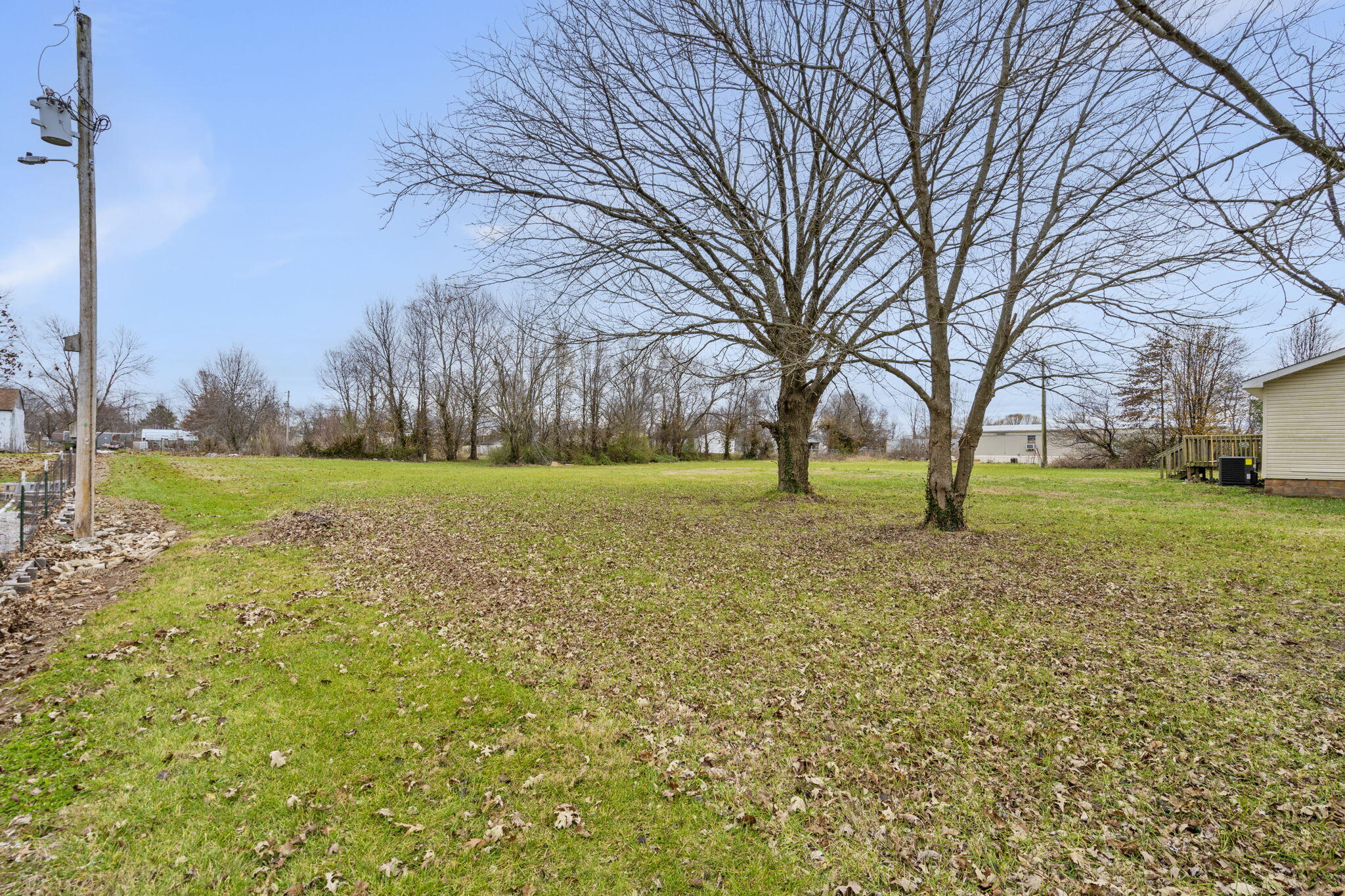 208 Pin Oak Lane Property Photo 23
