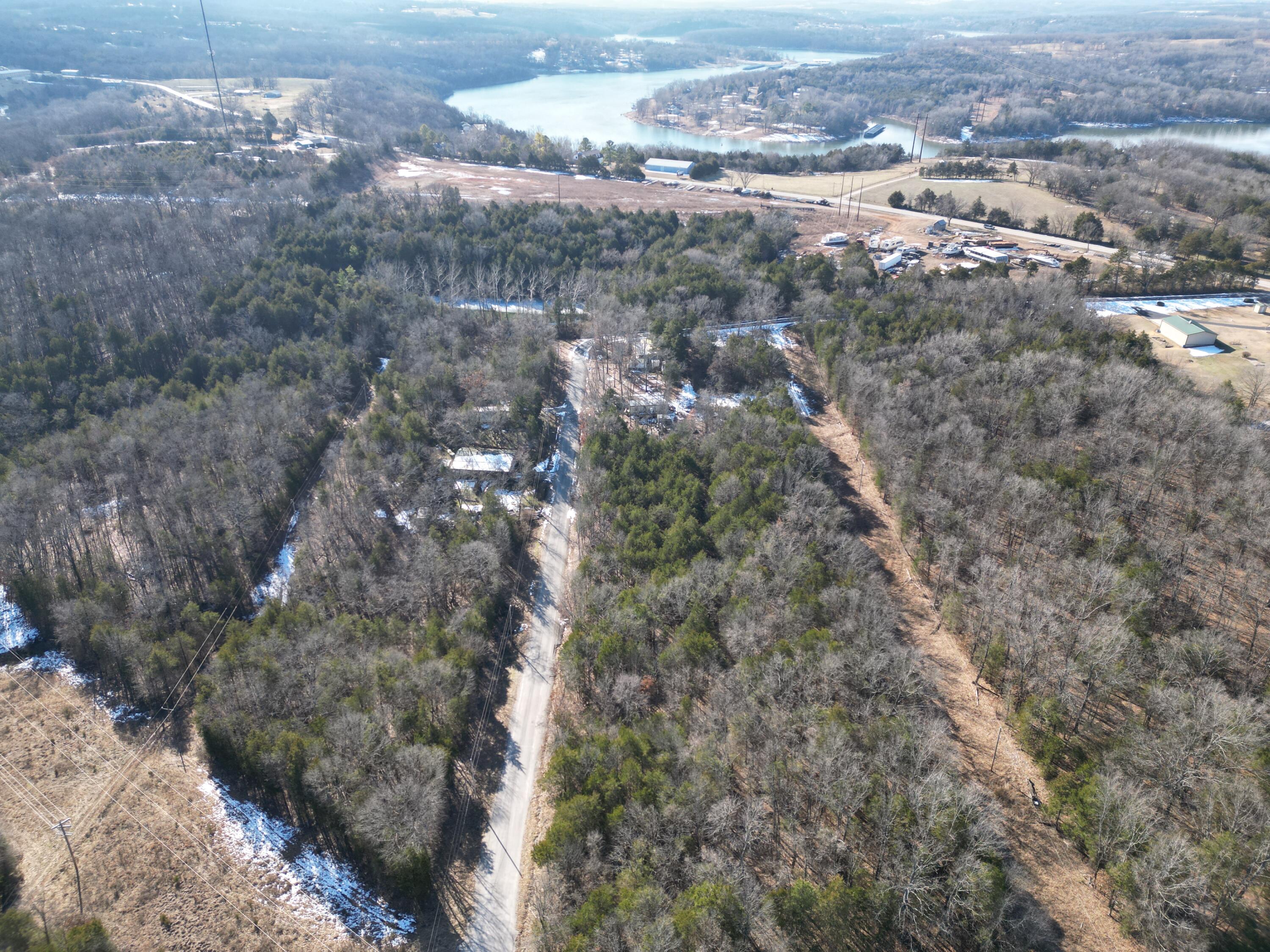 000 Illinois Lane Property Photo 16
