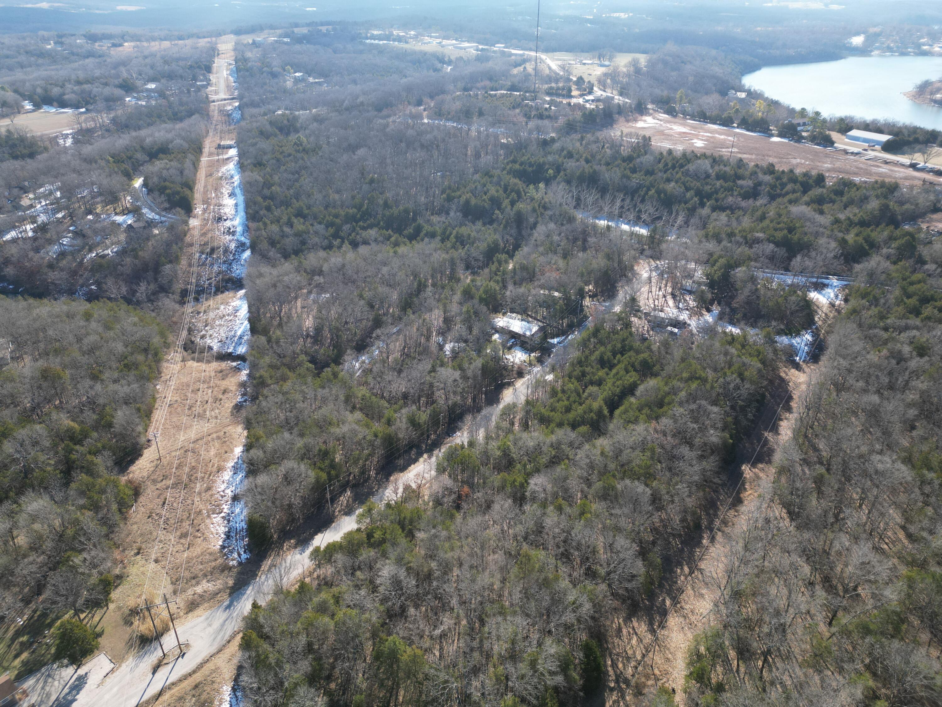 000 Illinois Lane Property Photo 17